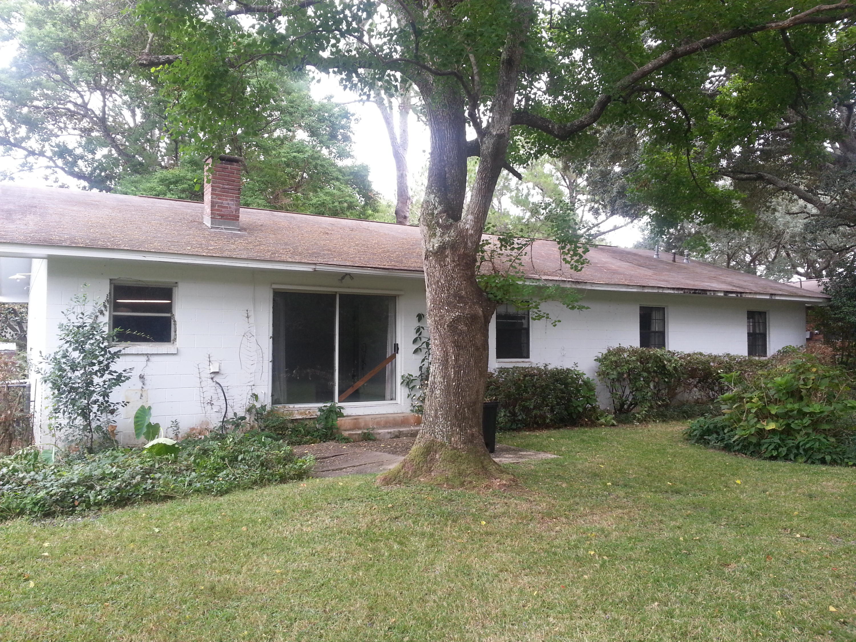 BAYOU POQUITO - Residential