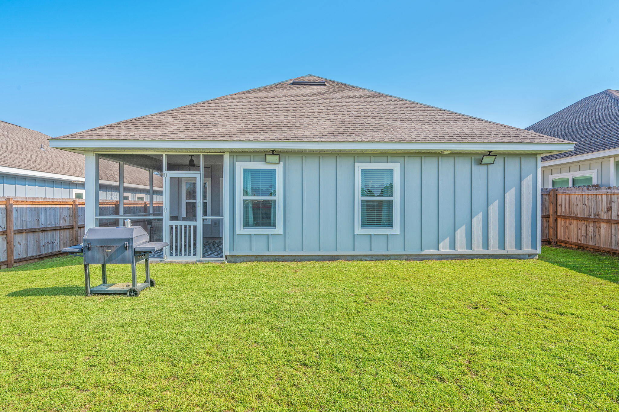 MAGNOLIA CREEKS PHASES 1 & 2 - Residential