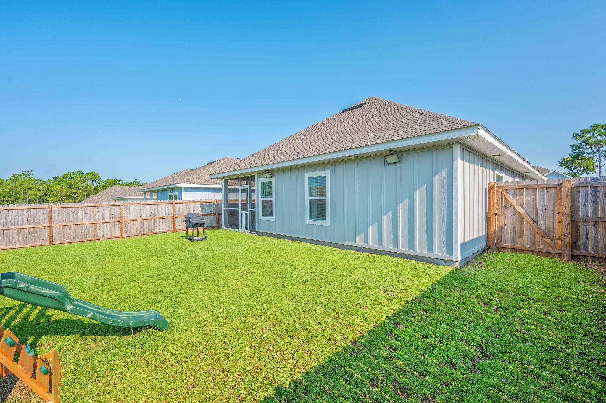 MAGNOLIA CREEKS PHASES 1 & 2 - Residential