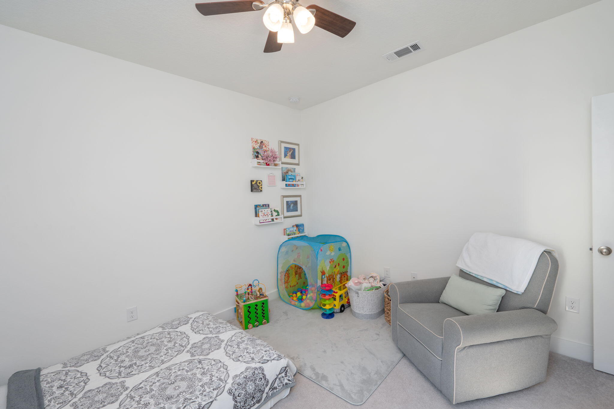 MAGNOLIA CREEKS PHASES 1 & 2 - Residential