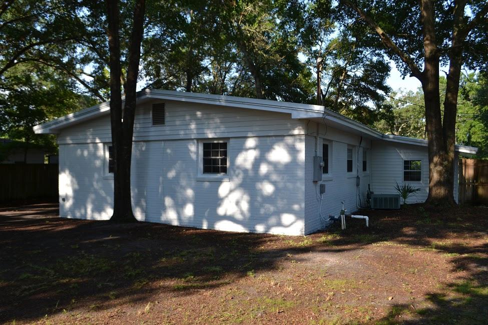 ROSEWOOD HOMES - Residential