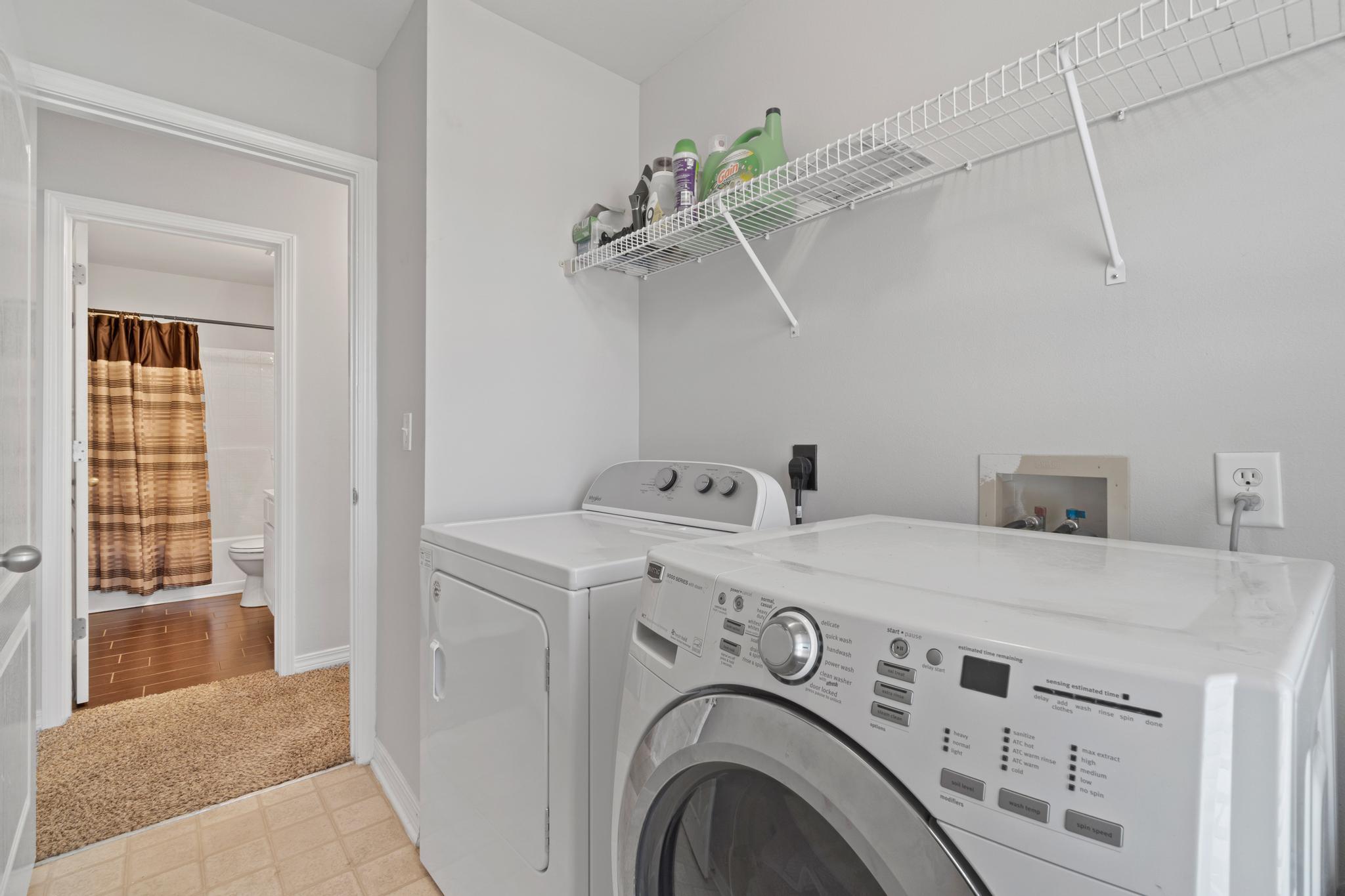 SANDY RIDGE - Residential