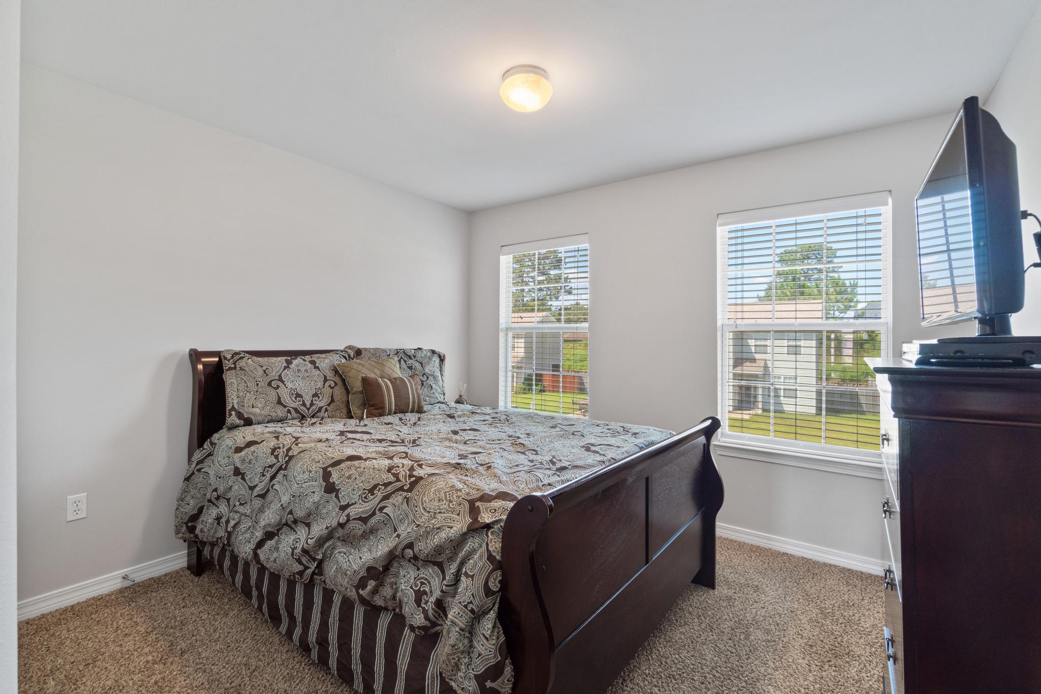 SANDY RIDGE - Residential