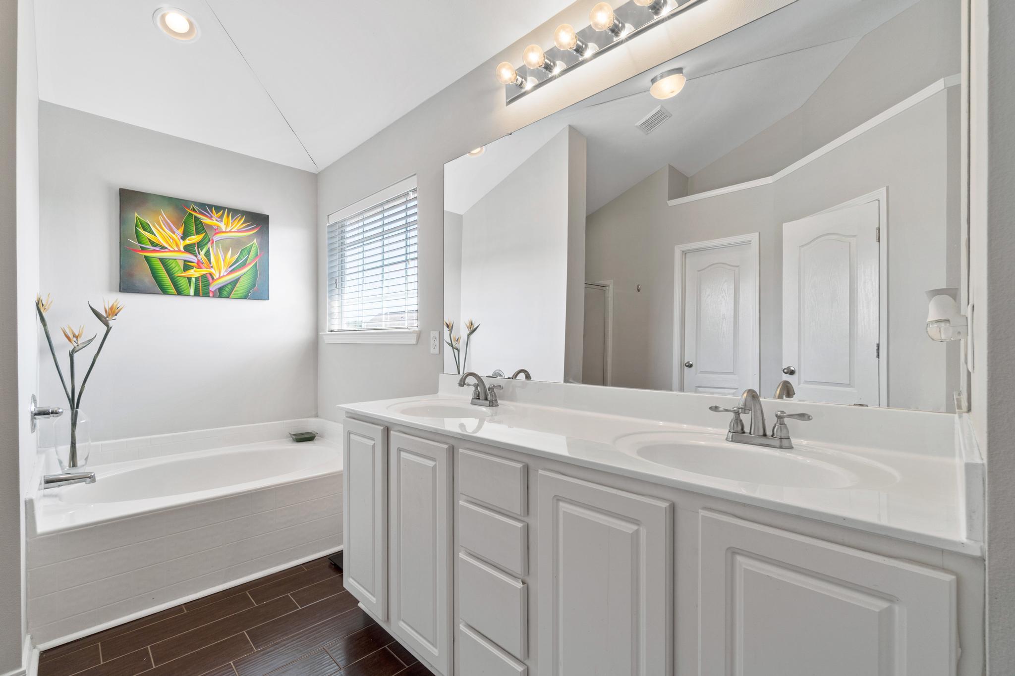 SANDY RIDGE - Residential