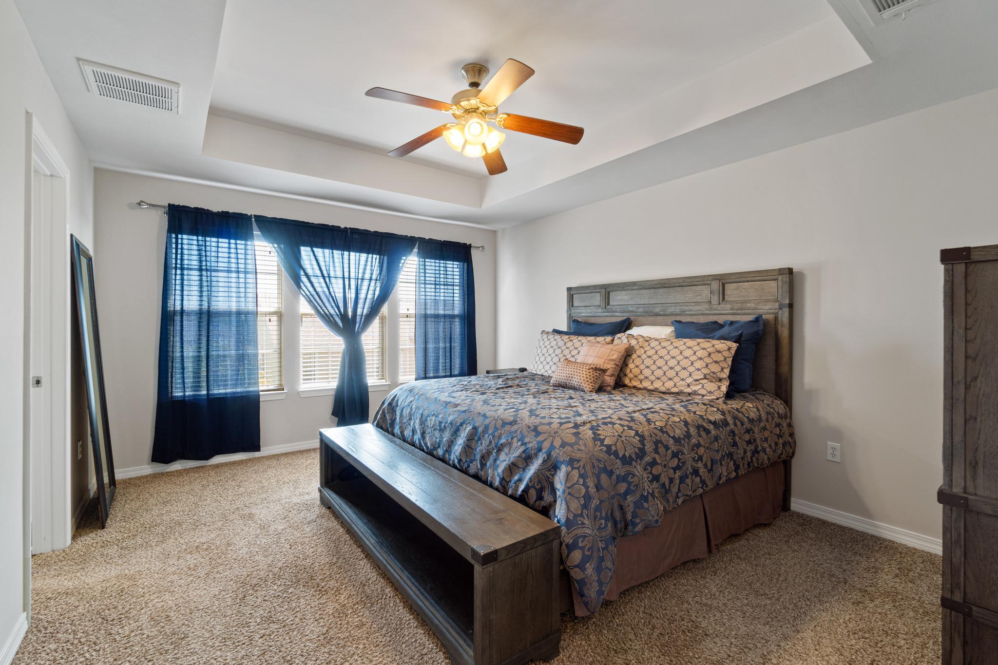 SANDY RIDGE - Residential