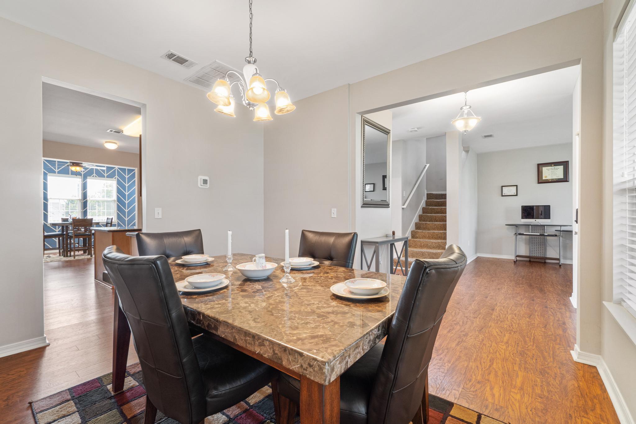 SANDY RIDGE - Residential