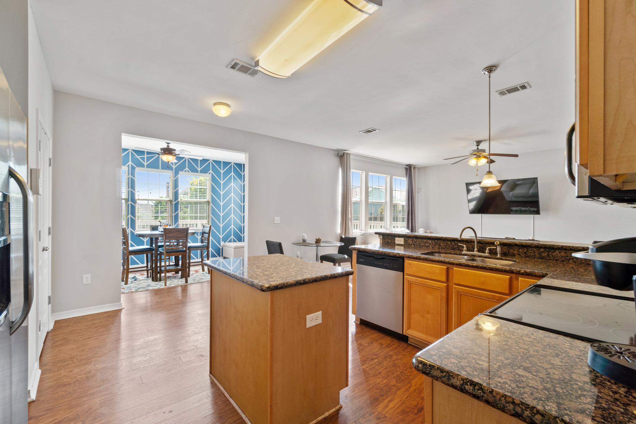 SANDY RIDGE - Residential