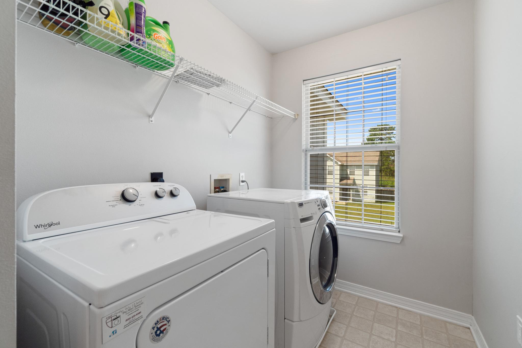 SANDY RIDGE - Residential