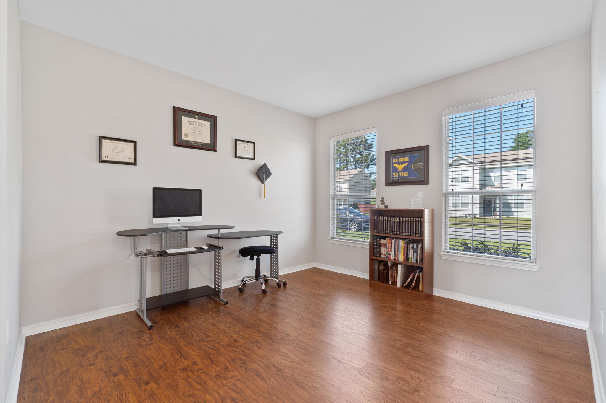 SANDY RIDGE - Residential