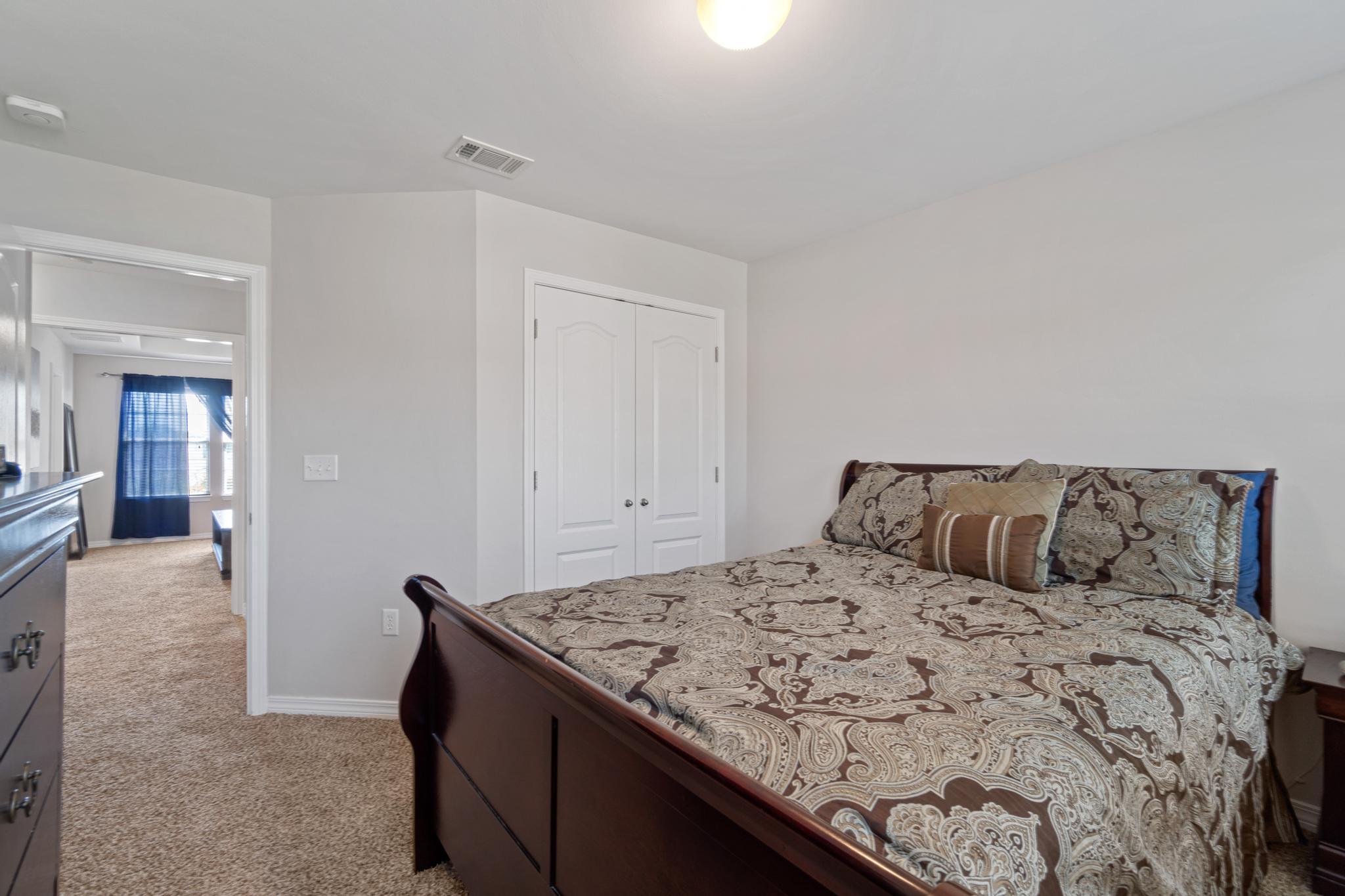 SANDY RIDGE - Residential