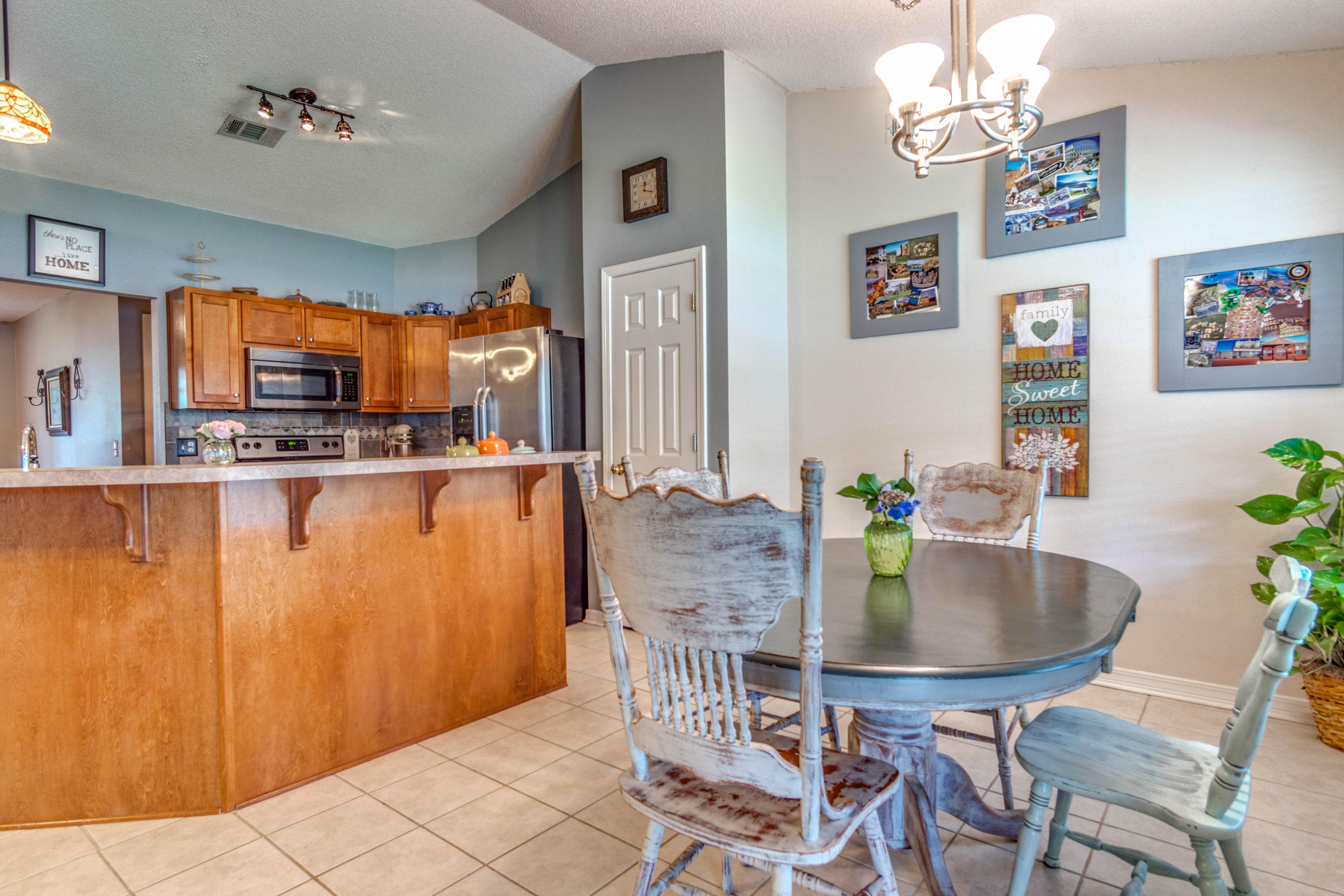 HOLLEY BY THE SEA - Residential