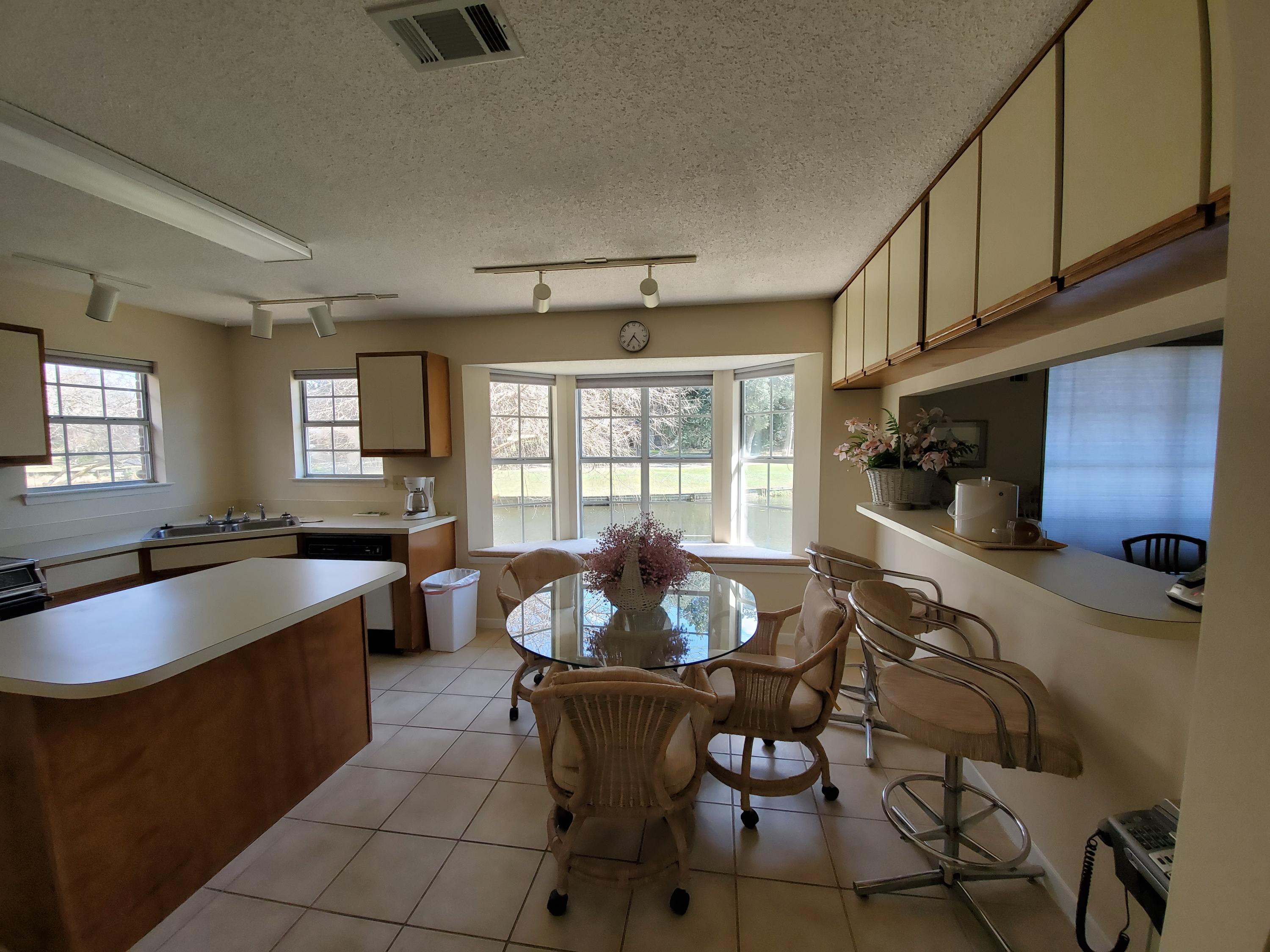 FAIRWAY LAKES - Residential