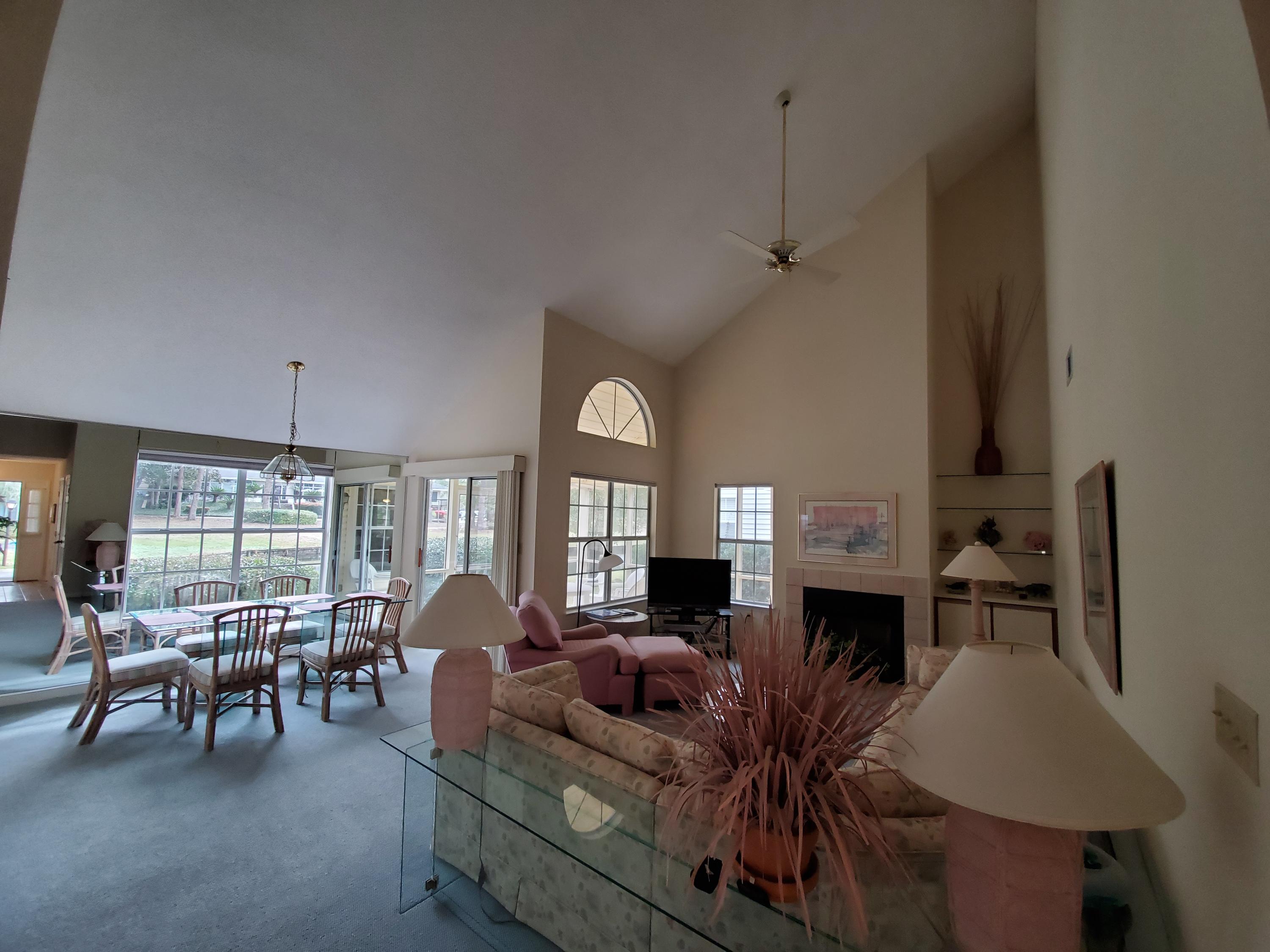 FAIRWAY LAKES - Residential