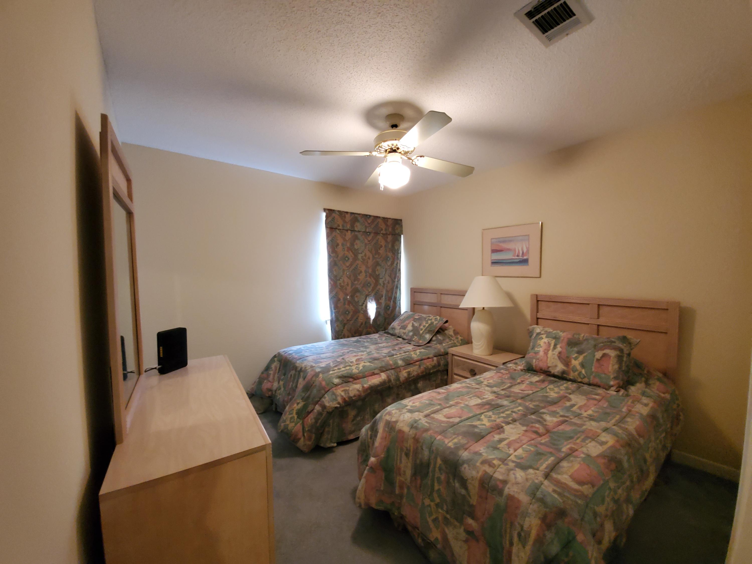 FAIRWAY LAKES - Residential