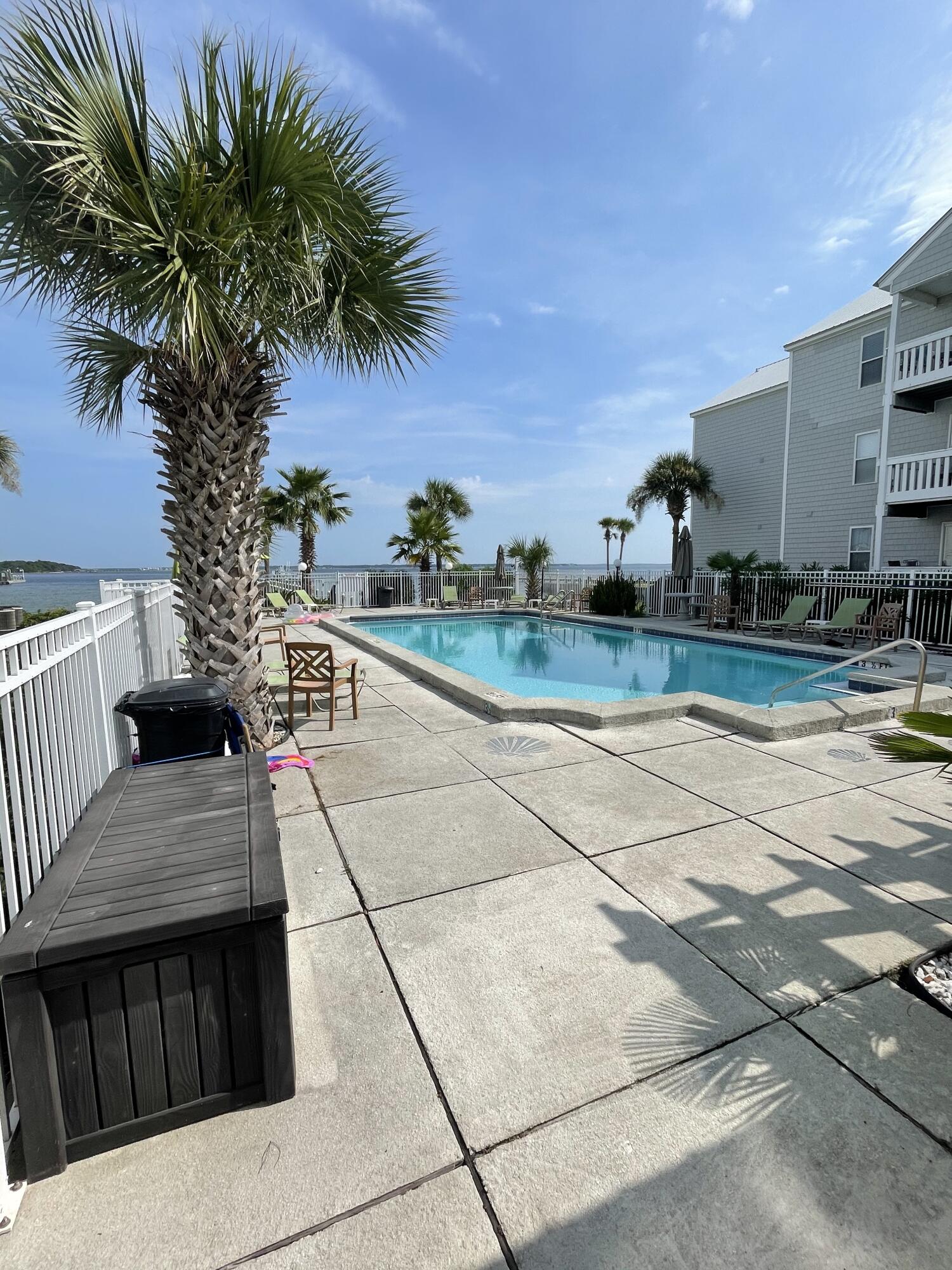 HERMITAGE CONDOMINIUM - Residential