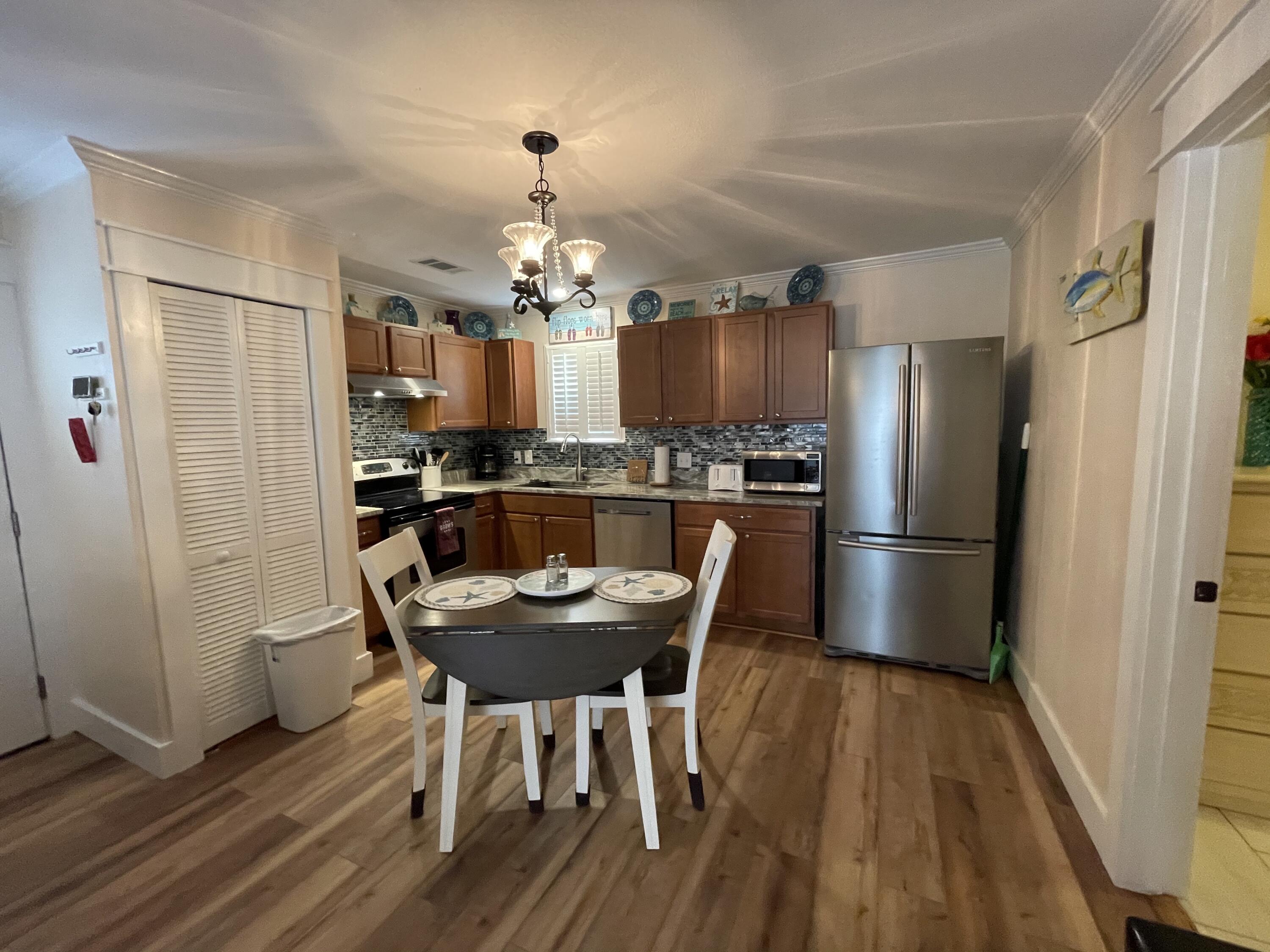 HERMITAGE CONDOMINIUM - Residential