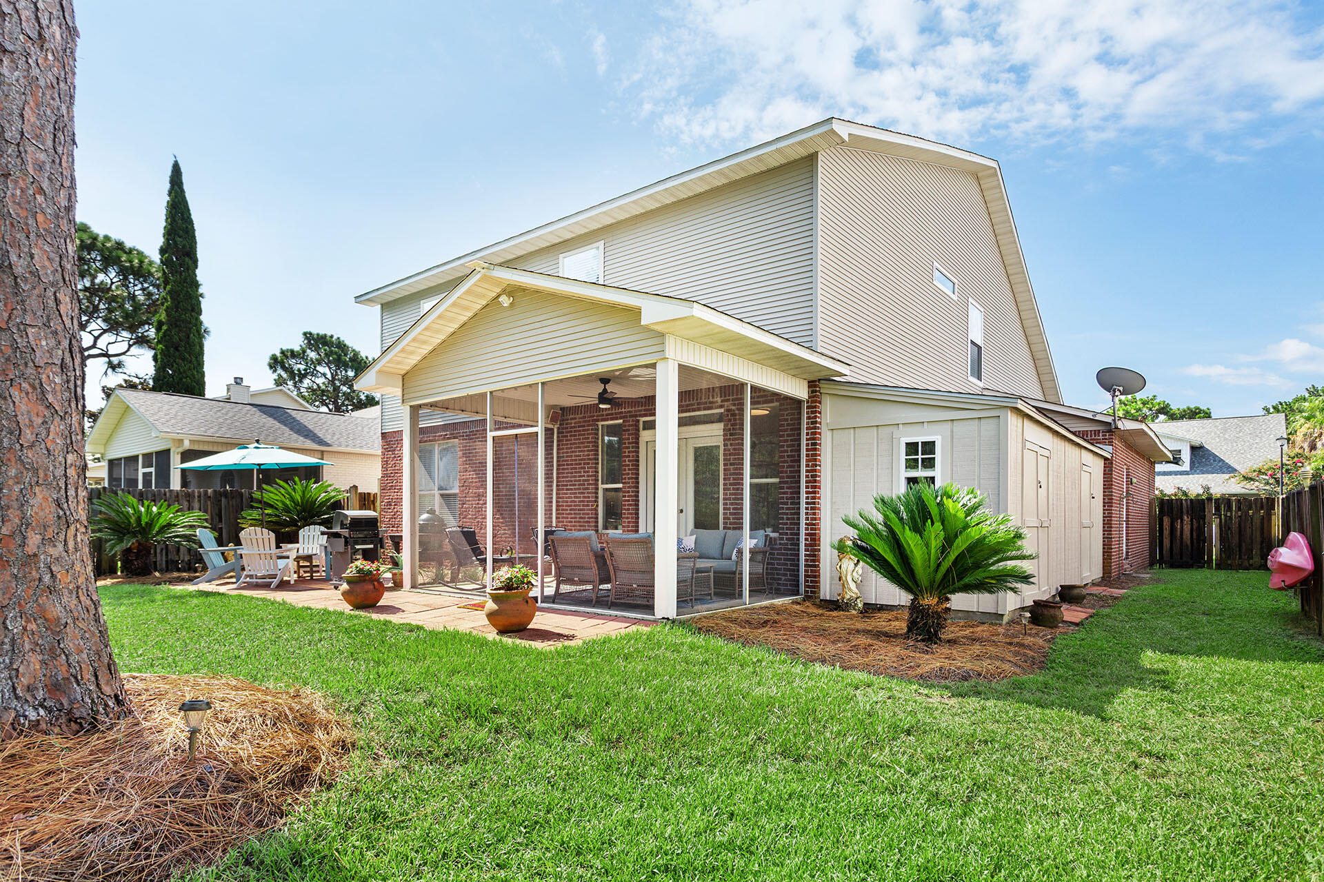 ESCADA - Residential