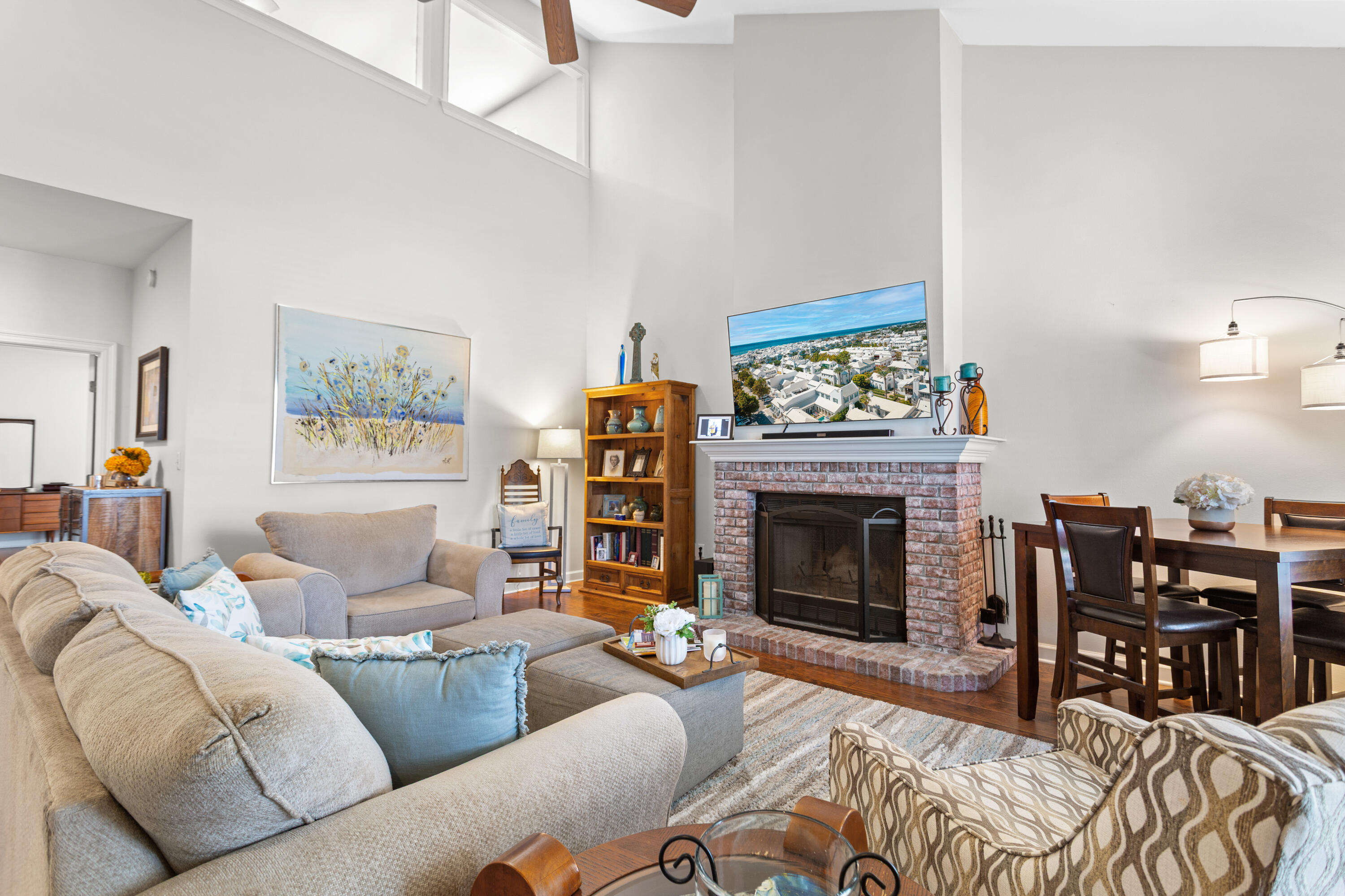 ESCADA - Residential