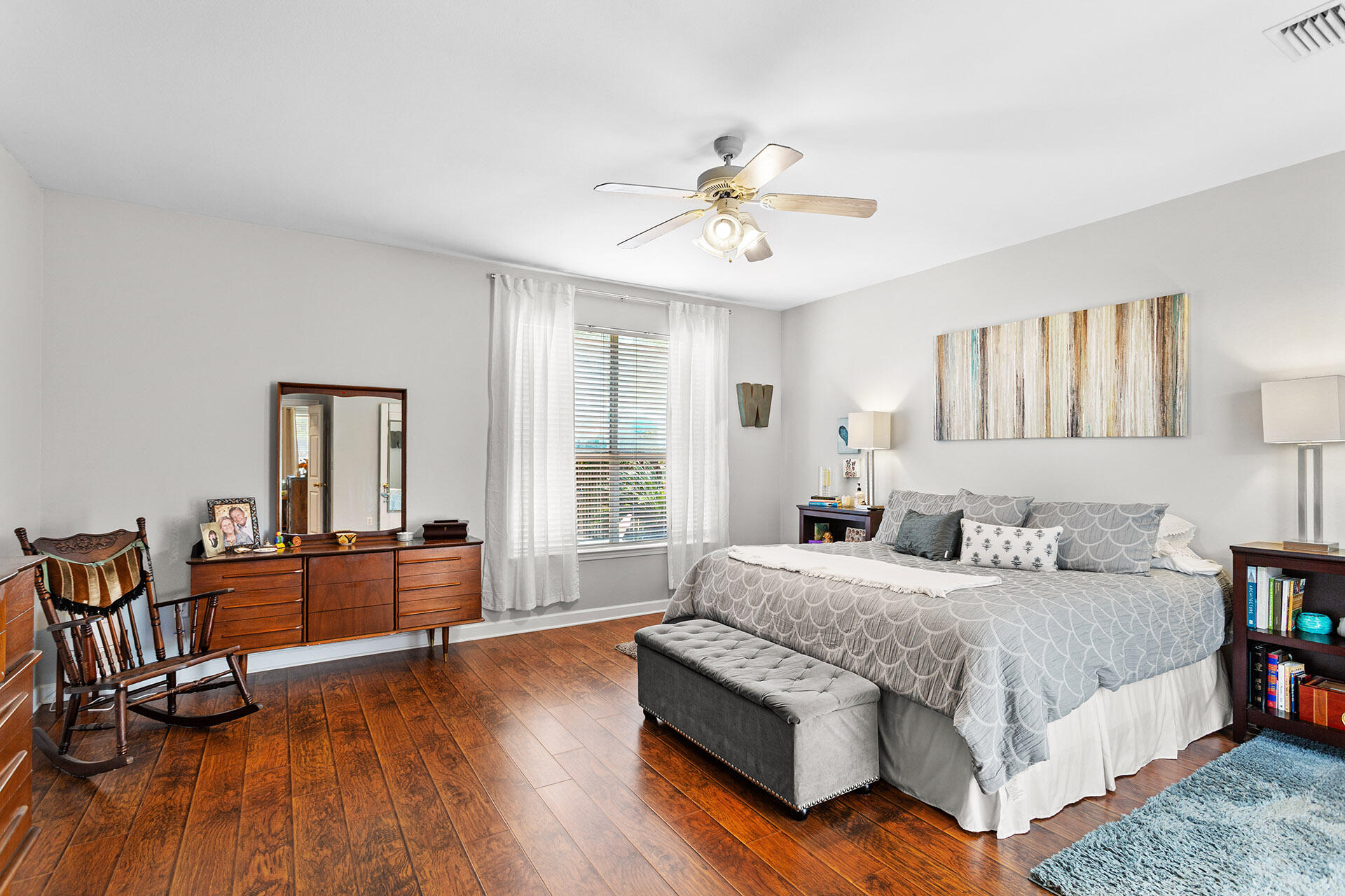 ESCADA - Residential