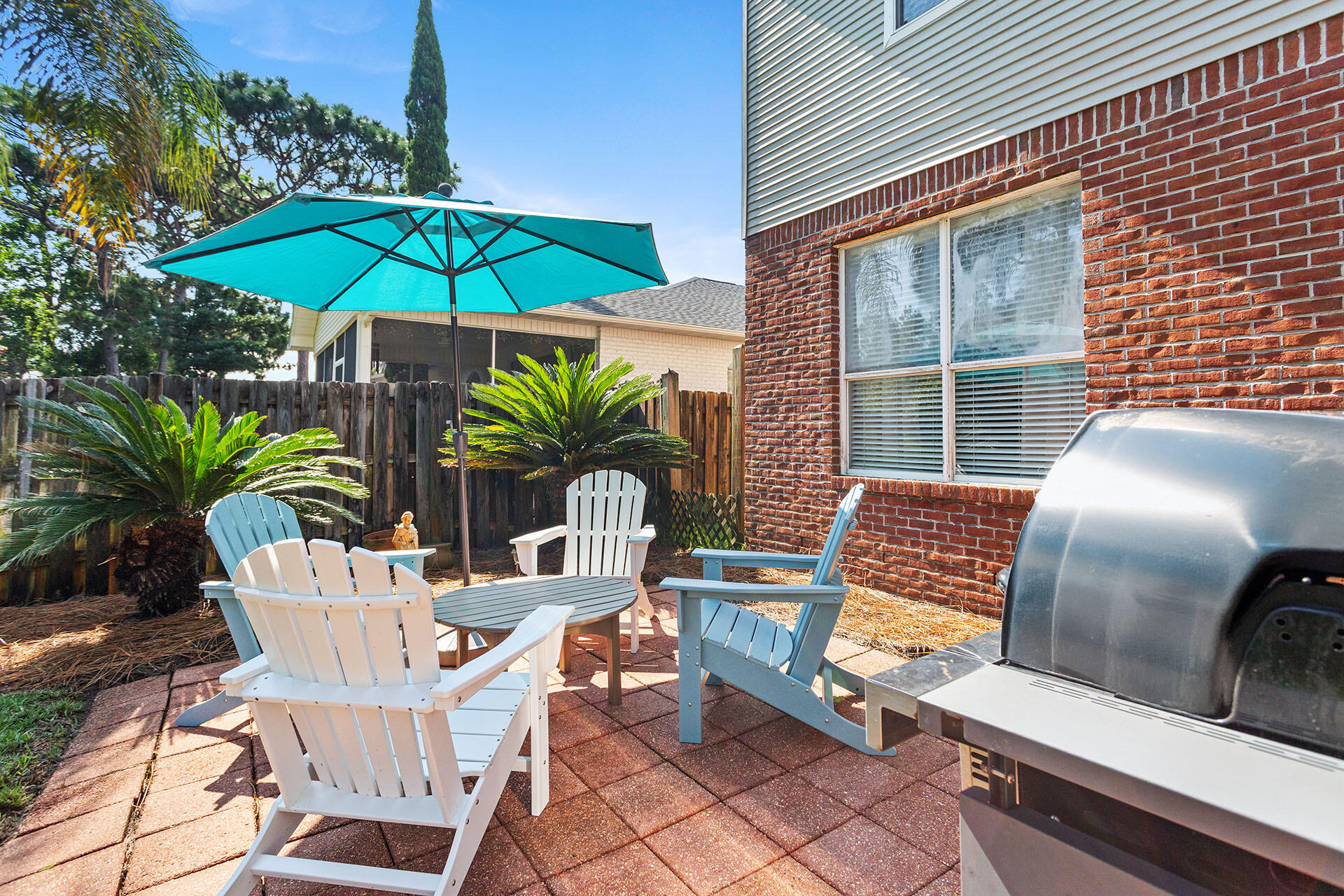 ESCADA - Residential