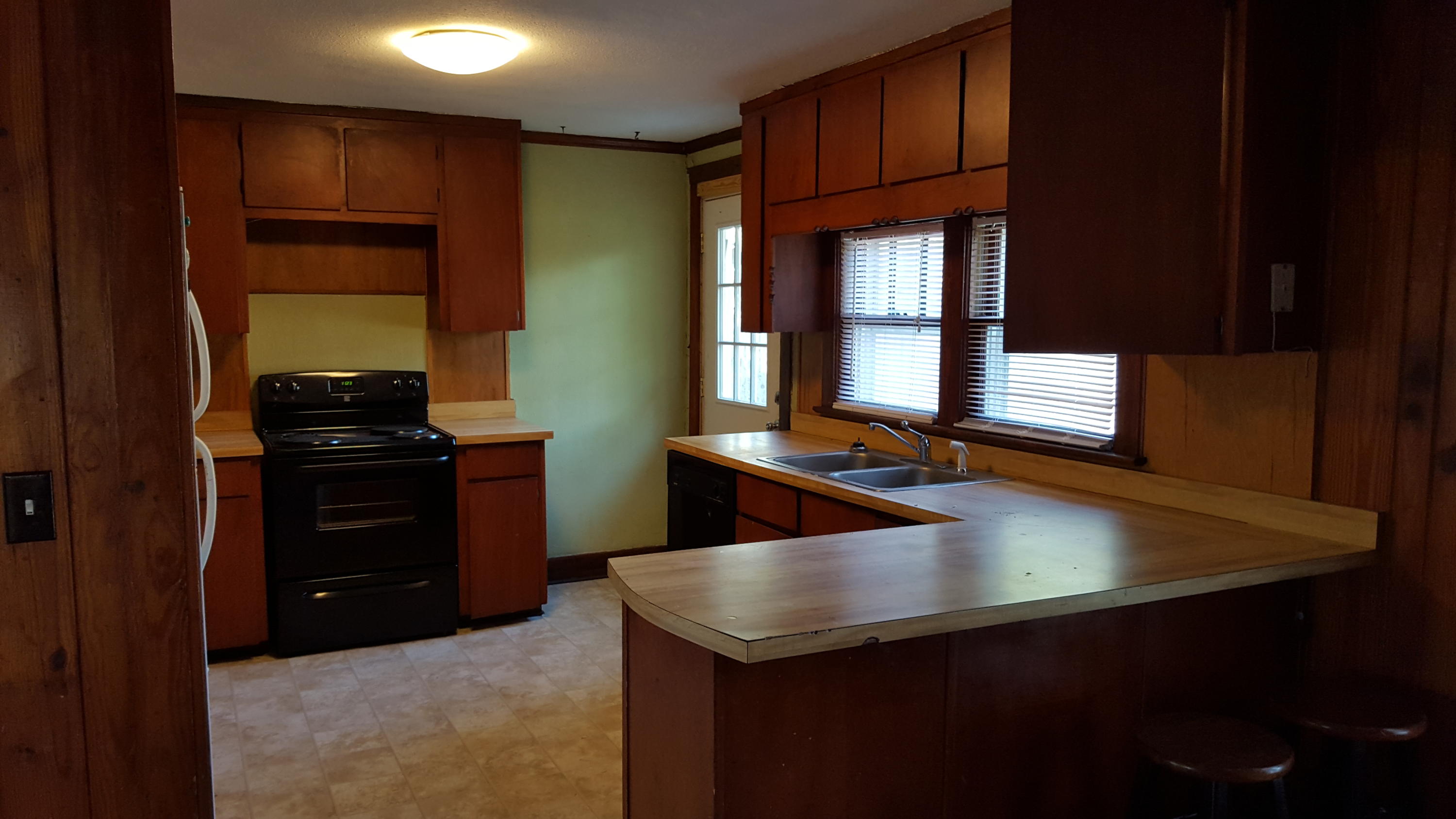 PINECREST AT WATERCOLOR - Residential Lease