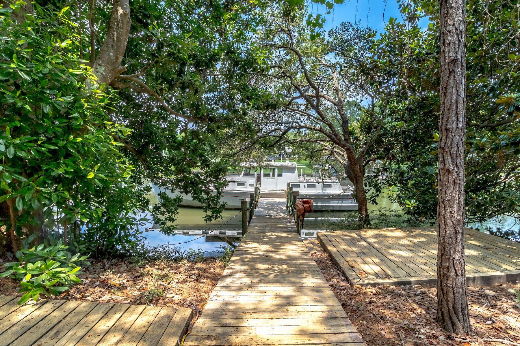 JOES BAYOU 1ST ADDN - Residential