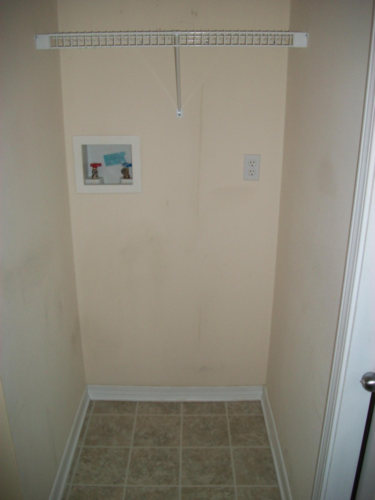 NAVARRE S/D 2ND ADD E 10 FT LOT 7 & W 68 FT LOT 8 BLK 35 AS DES IN OR 2767 PG 664 - Residential