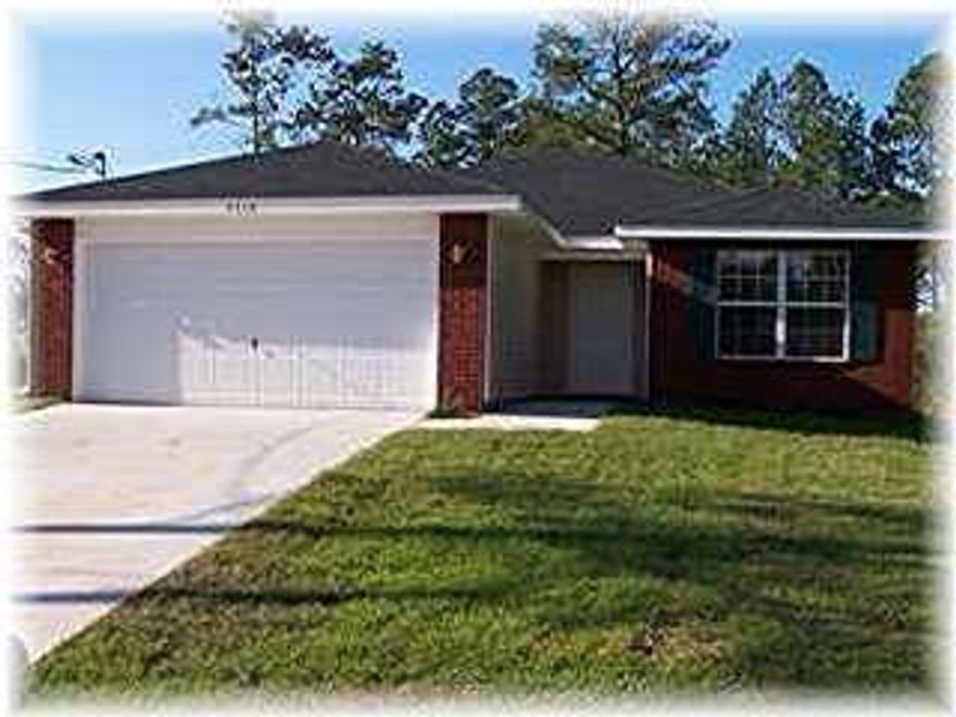 LOOK NO FARTHER! WELL KEPT, 3BD/2BA, SPLIT FLOOR PLAN HOME IS JUST WHAT YOU'VE BEEN LOOKING FOR. QUIET COUNTRY LIVING AT IT'S BEST YET CONVENIENTLY LOCATED NEAR THE MAIN ARTERY OF TOWN JUST MINUTES AWAY FROM SHOPPING AND THE BEACH. A 30 MINUTE COMMUTE TO HURLBURT AFB IF NOT LESS. WORTH SEEING, WORTH OWNING!