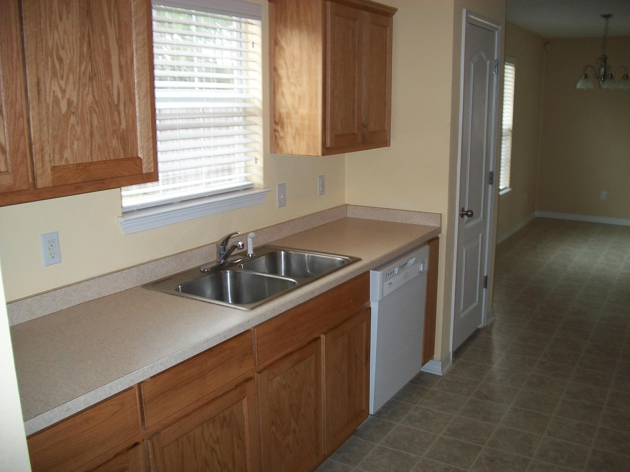 NAVARRE S/D 2ND ADD E 10 FT LOT 7 & W 68 FT LOT 8 BLK 35 AS DES IN OR 2767 PG 664 - Residential