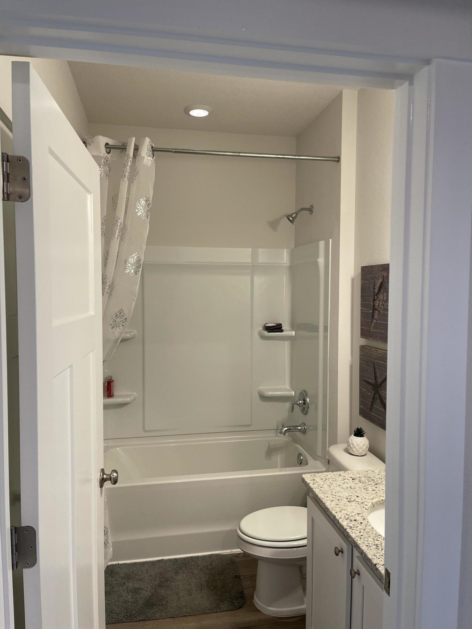 HILLWOOD ESTATES - Residential