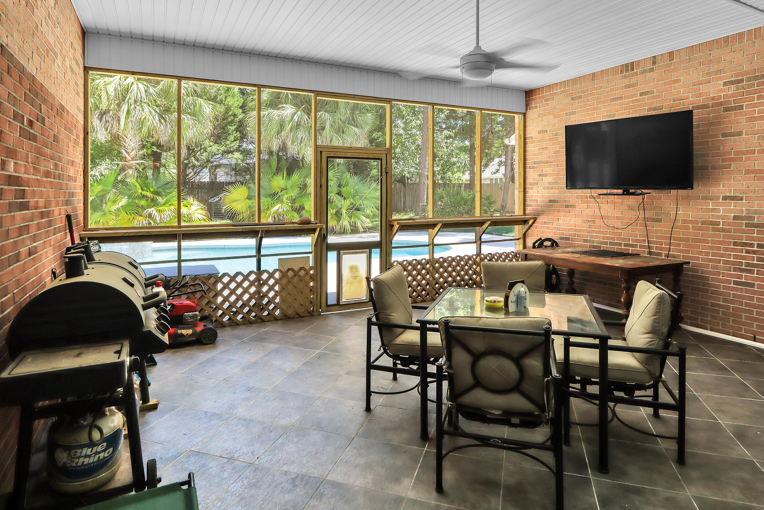 ROCKY BAYOU ESTATES 11A - Residential