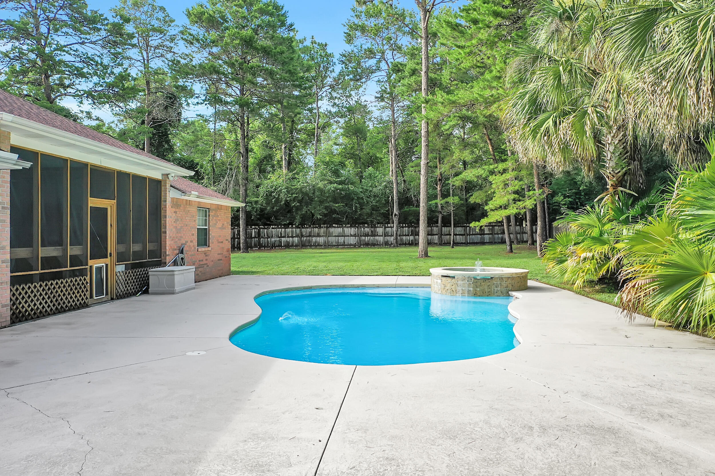 ROCKY BAYOU ESTATES 11A - Residential