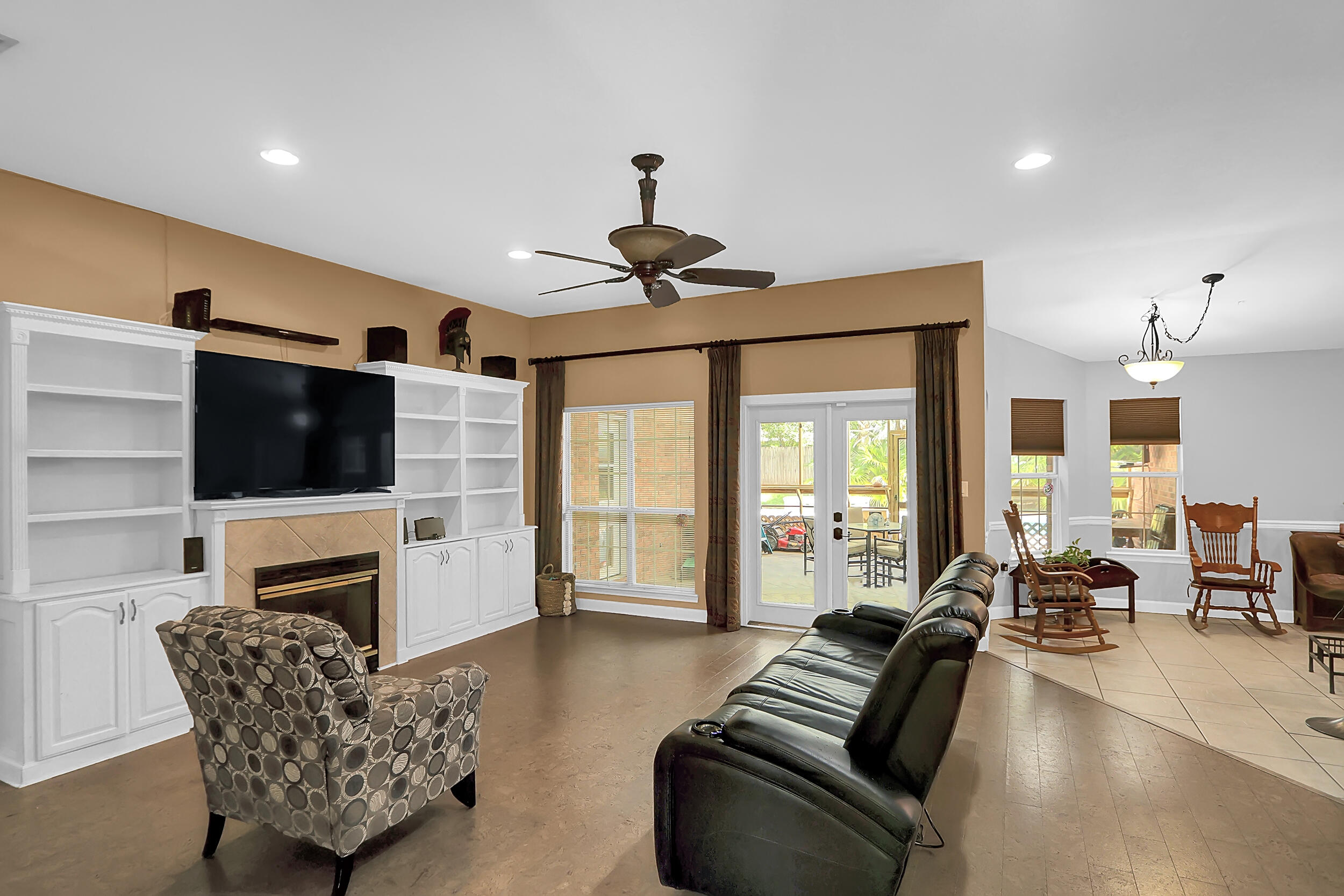 ROCKY BAYOU ESTATES 11A - Residential