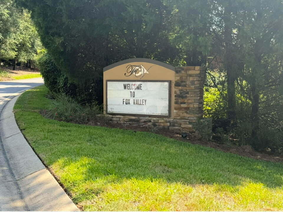 FOX VALLEY - Residential