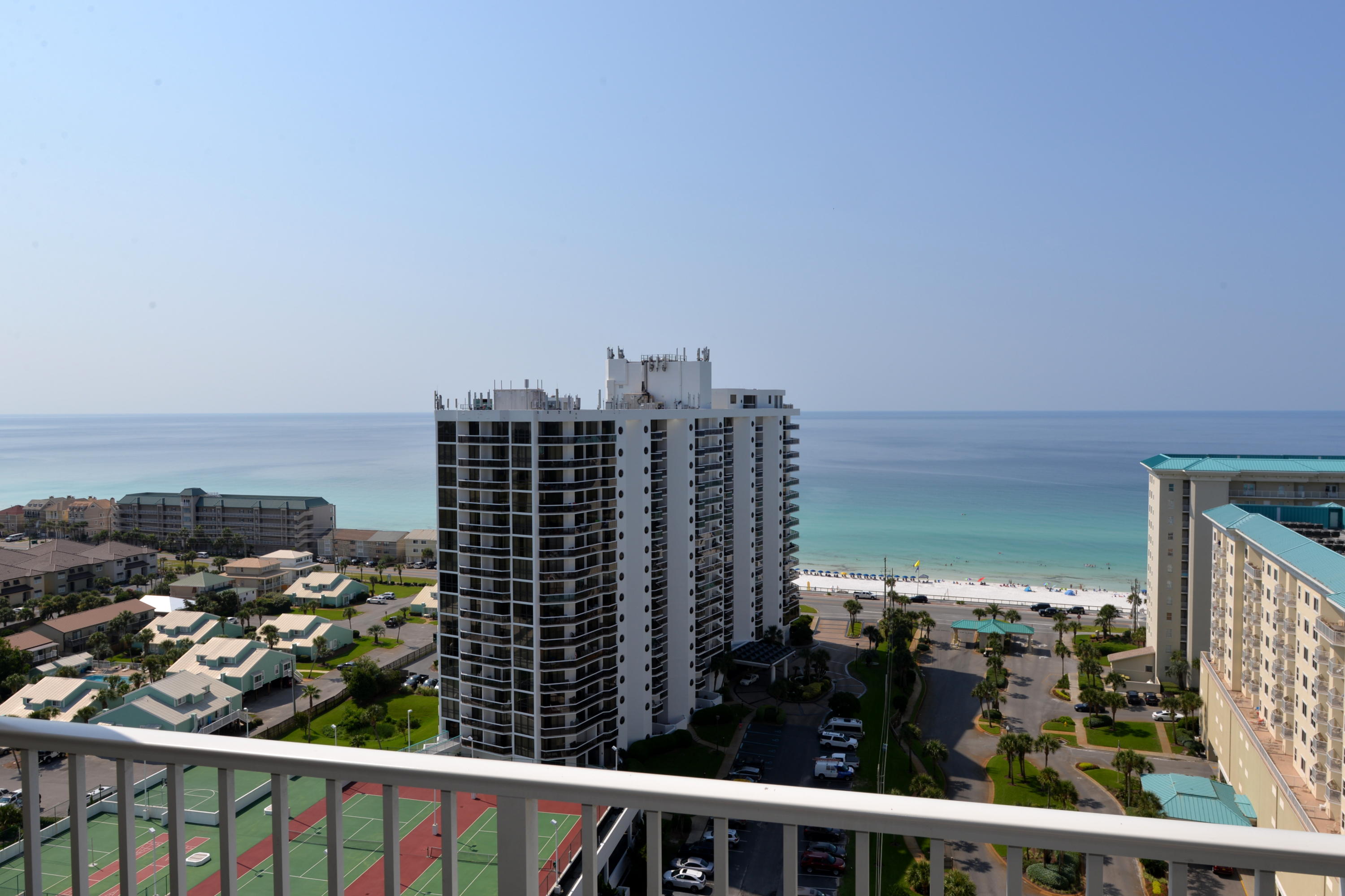 ARIEL DUNES - Residential