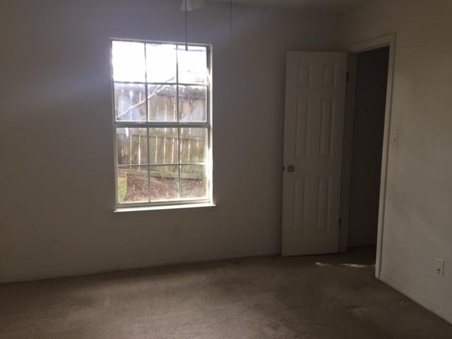 COVENTRY CORNERS - Residential