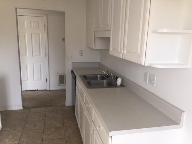 COVENTRY CORNERS - Residential