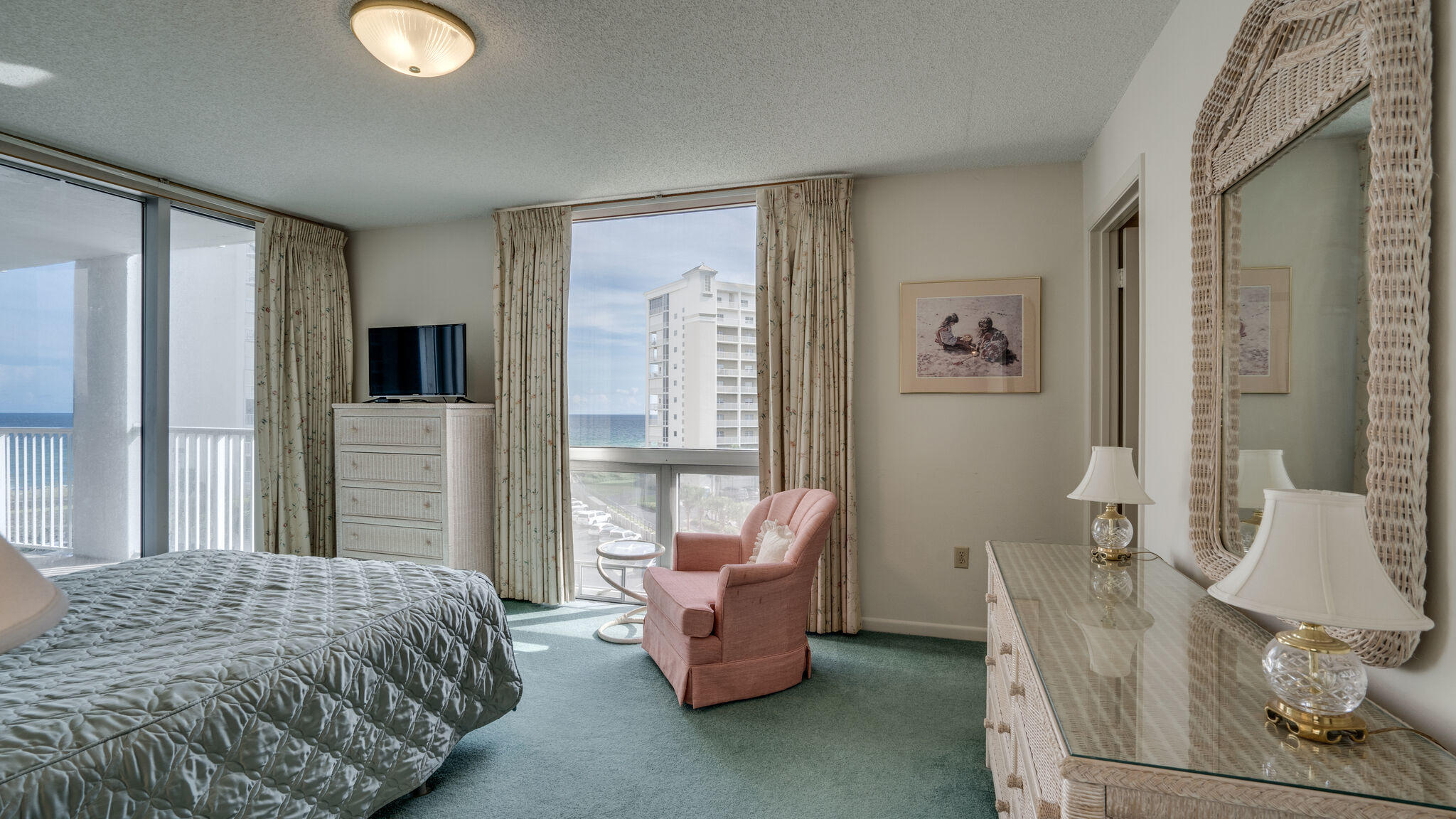 SHORELINE TOWERS 3 - Residential