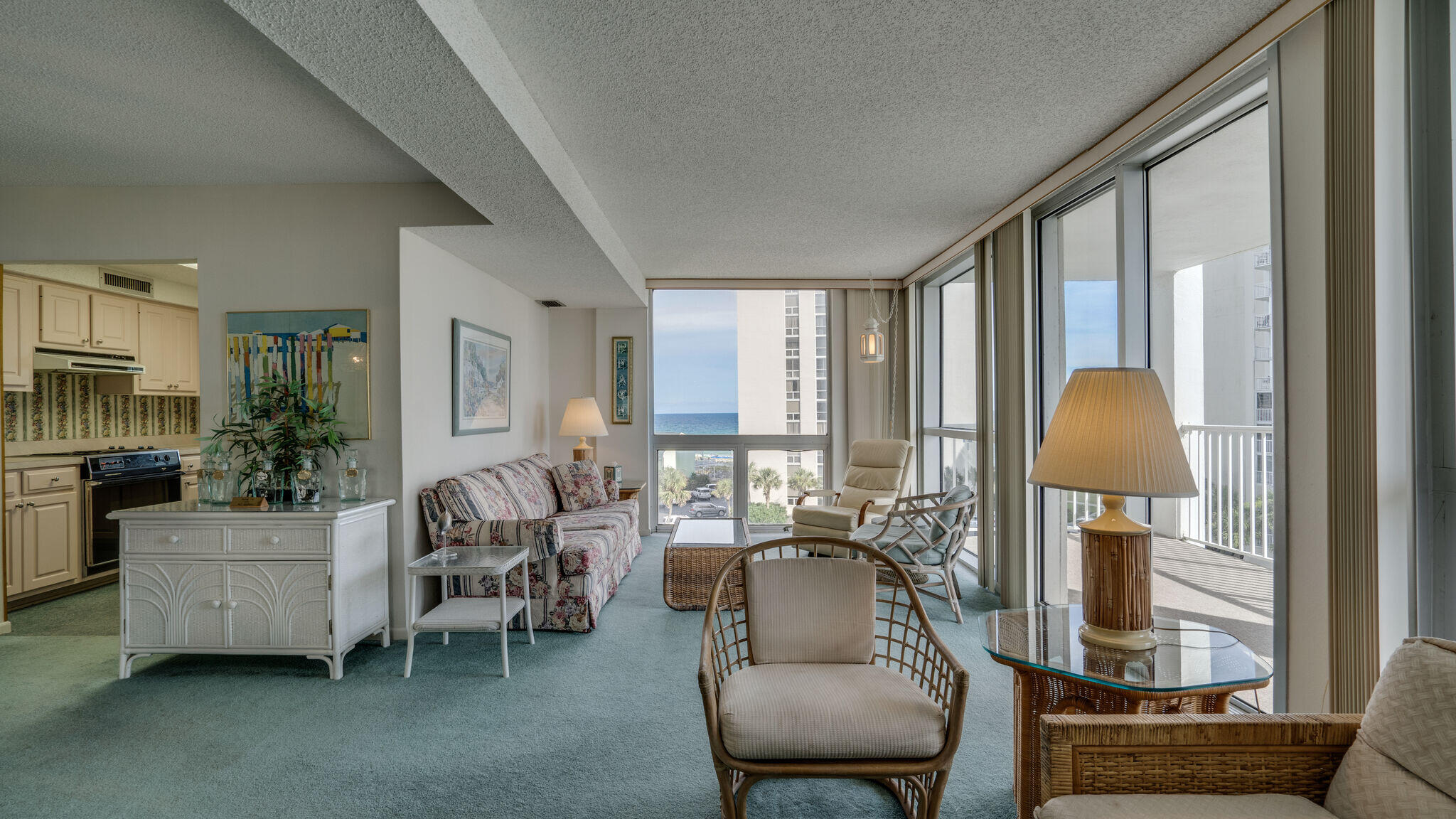 SHORELINE TOWERS 3 - Residential