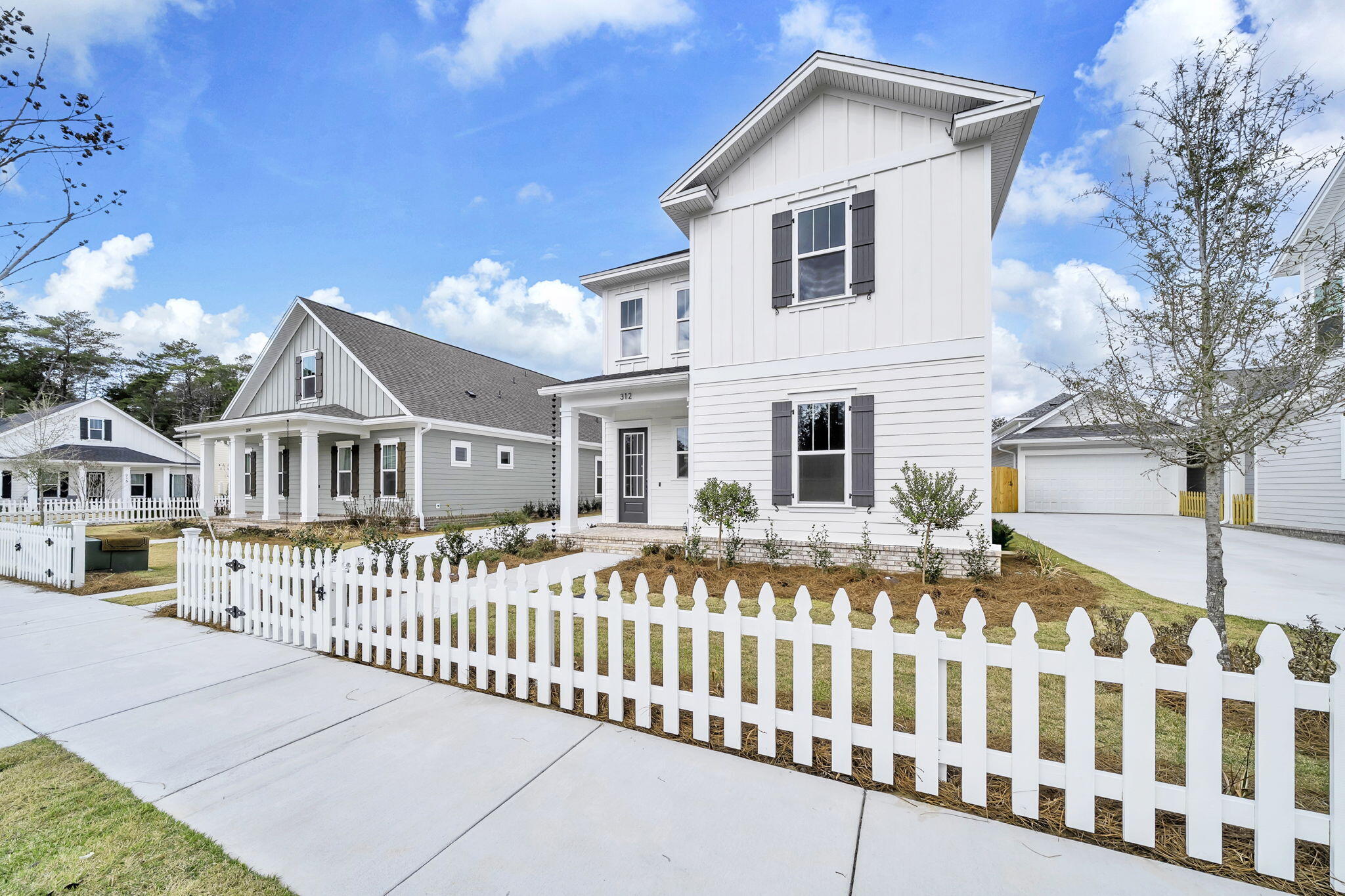 Deer Moss Creek - Residential