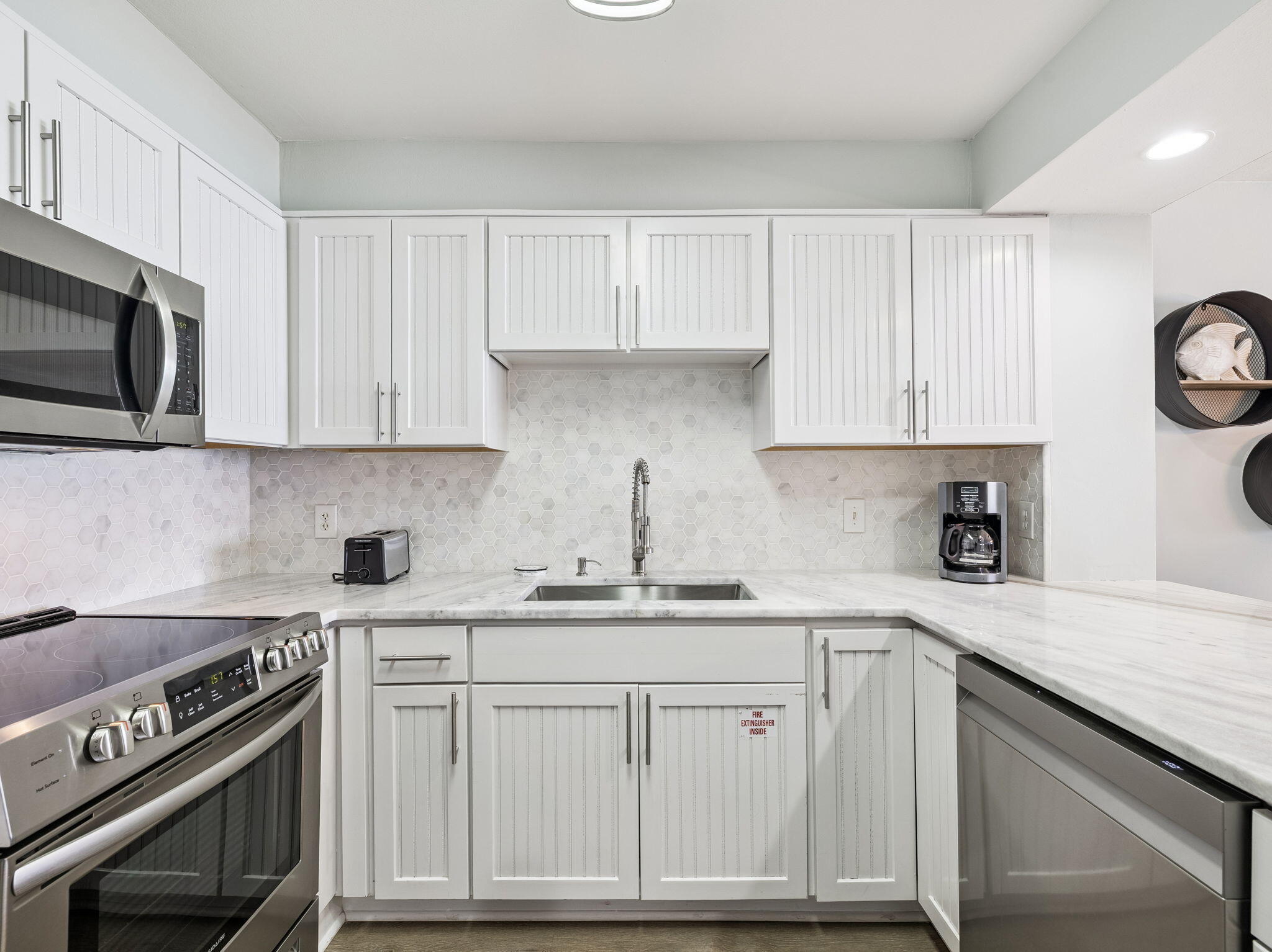 BEACHSIDE TWO - Residential