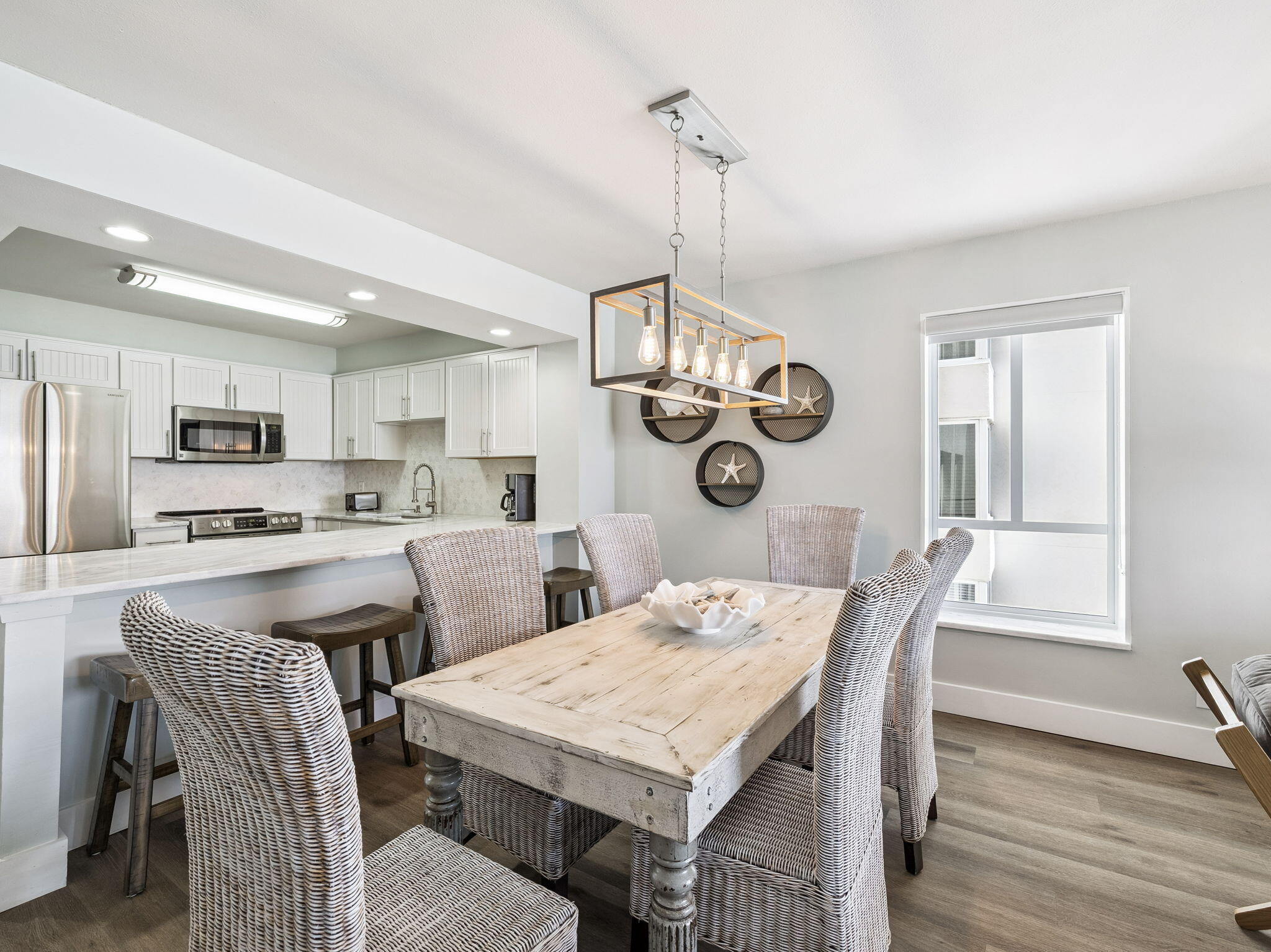 BEACHSIDE TWO - Residential