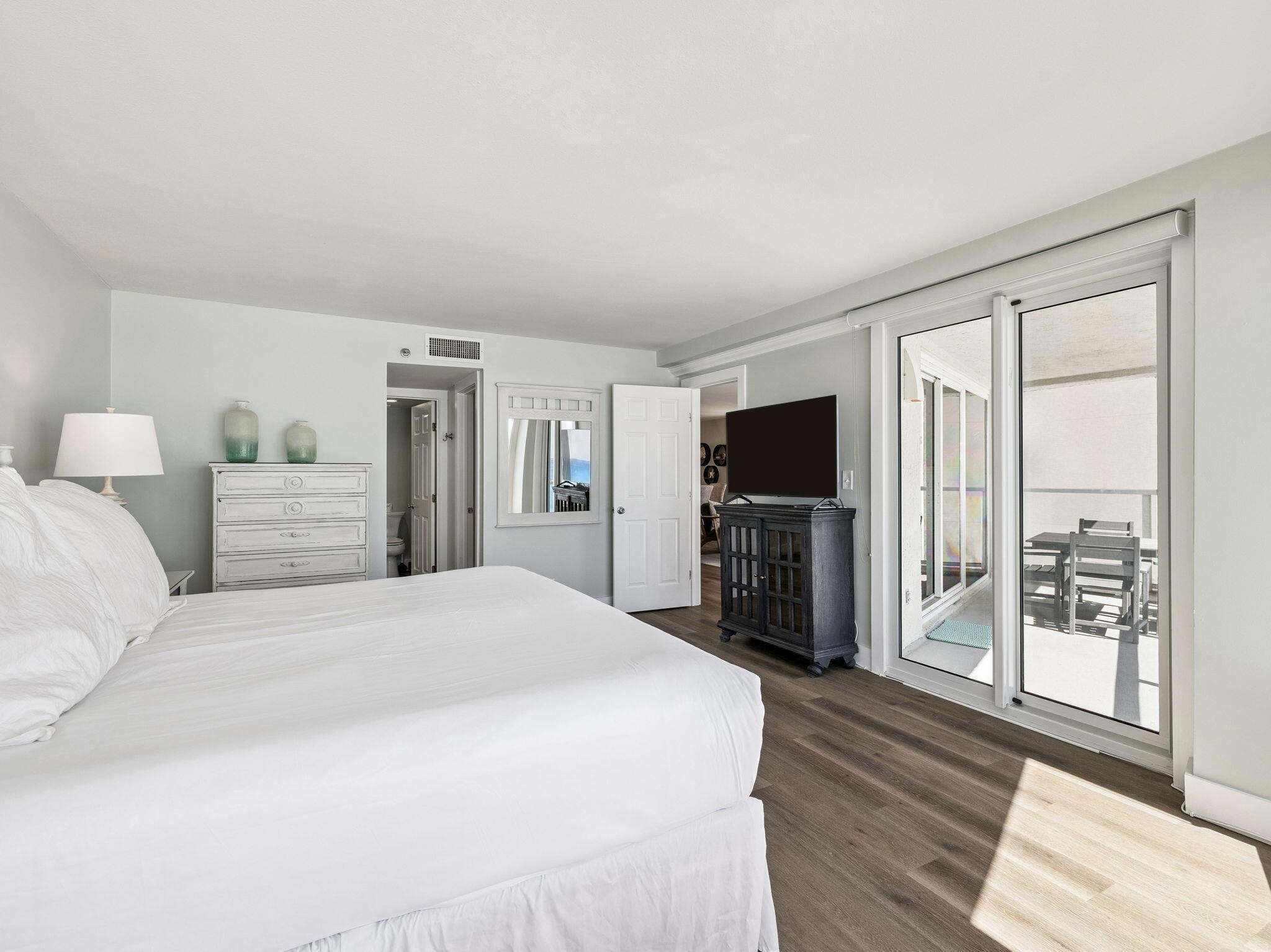 BEACHSIDE TWO - Residential