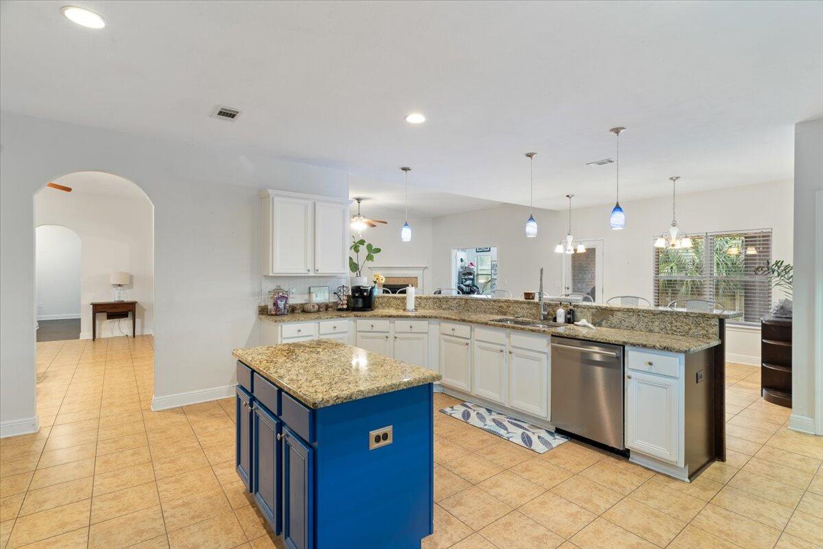 SUMMERSET ESTATES - Residential