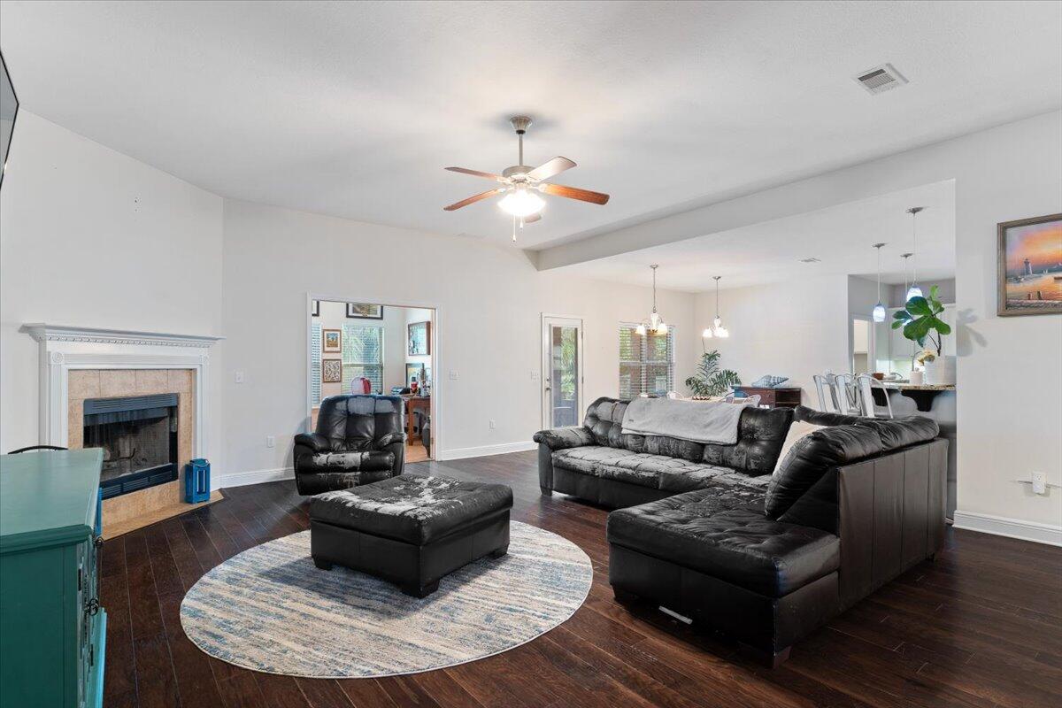 SUMMERSET ESTATES - Residential