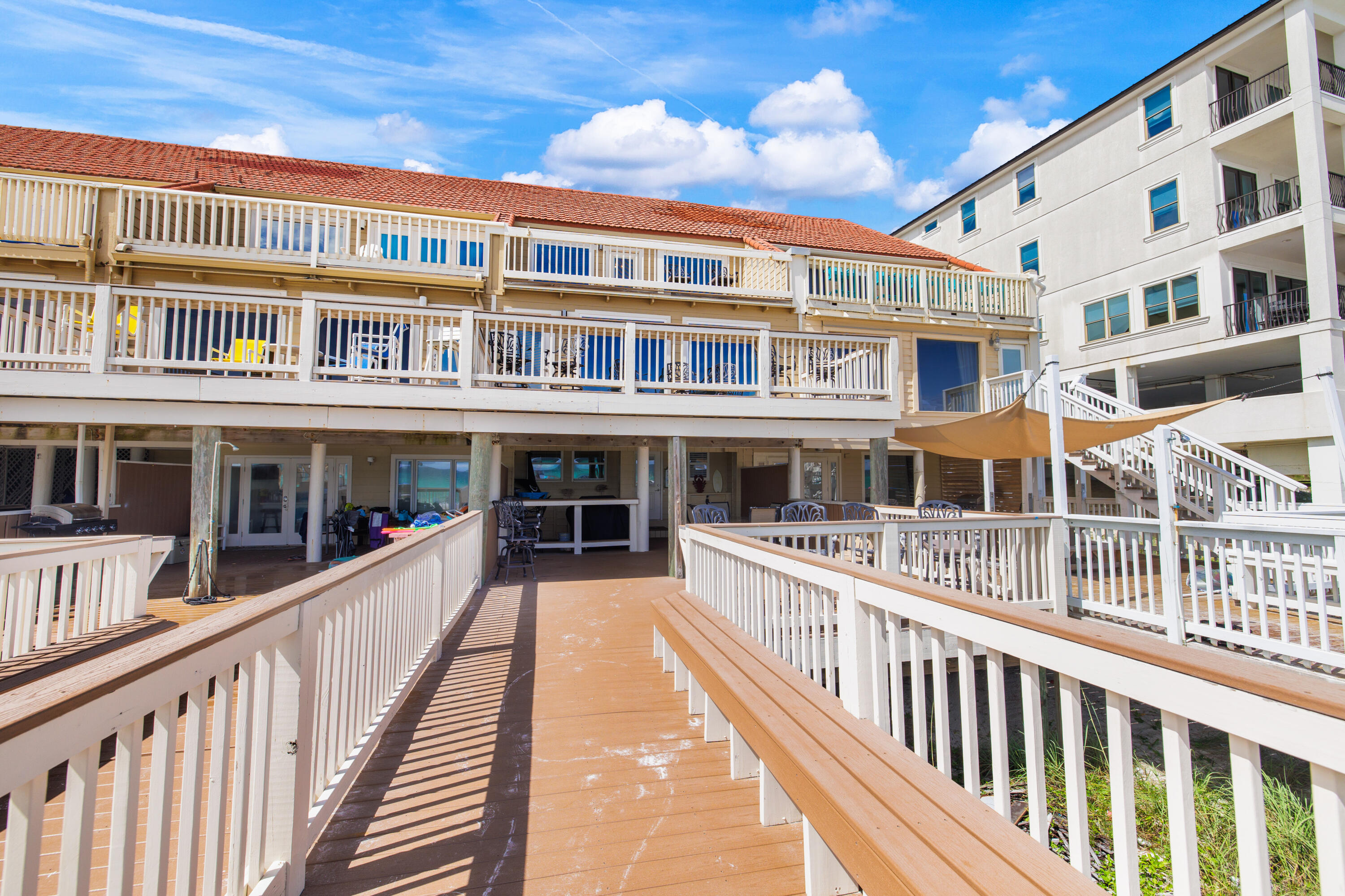GREENREEF T/H - Residential