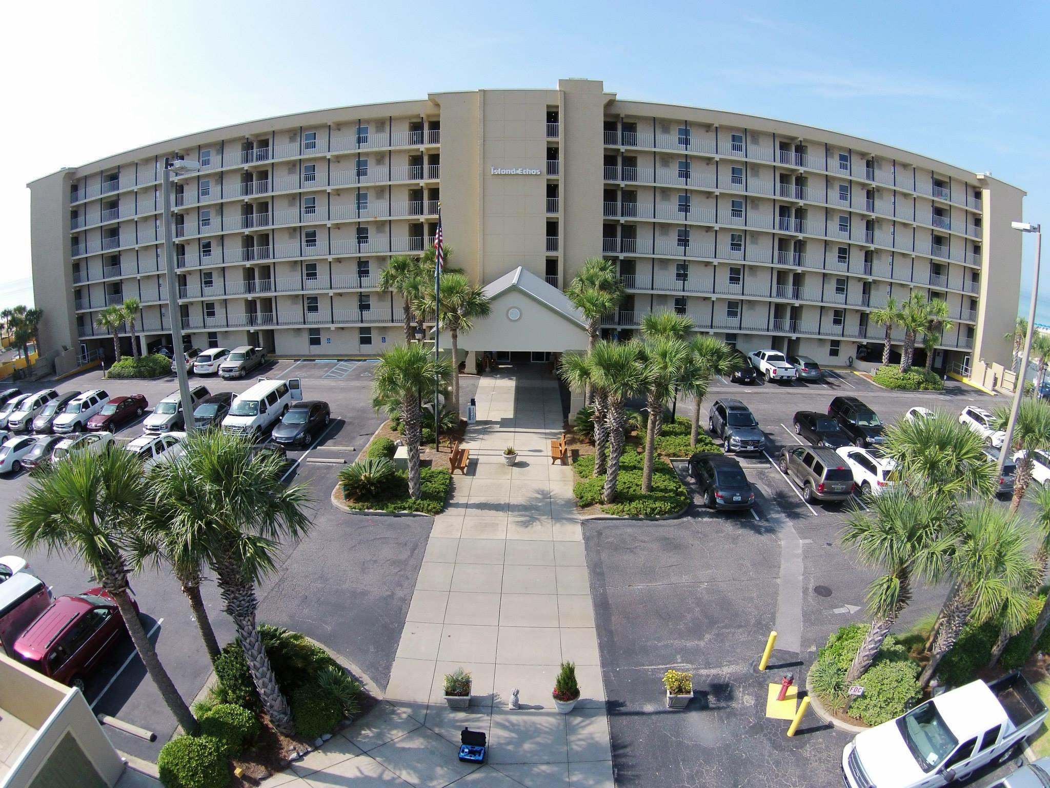 ISLAND ECHO CONDO - Residential