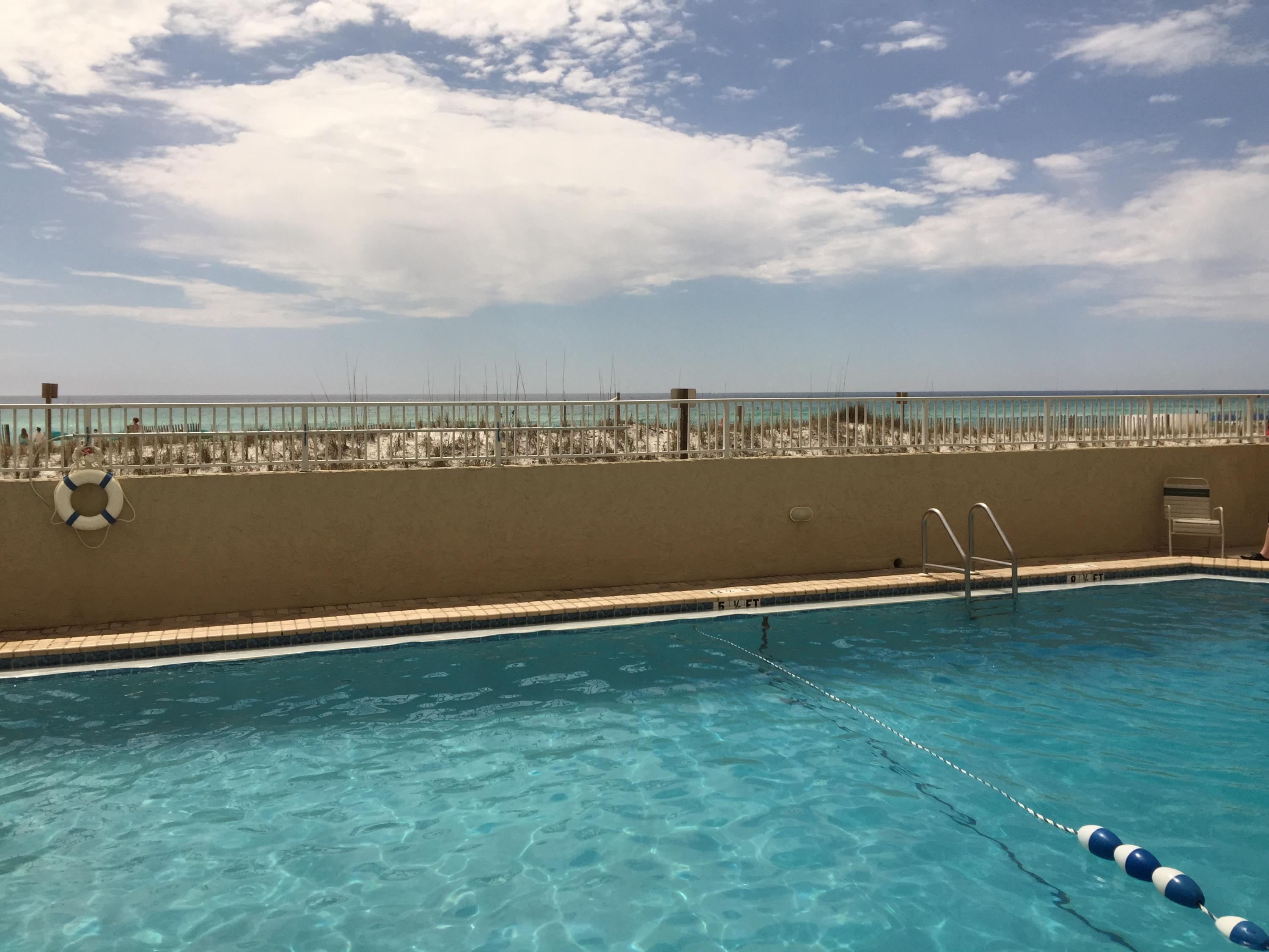 ISLAND ECHO CONDO - Residential