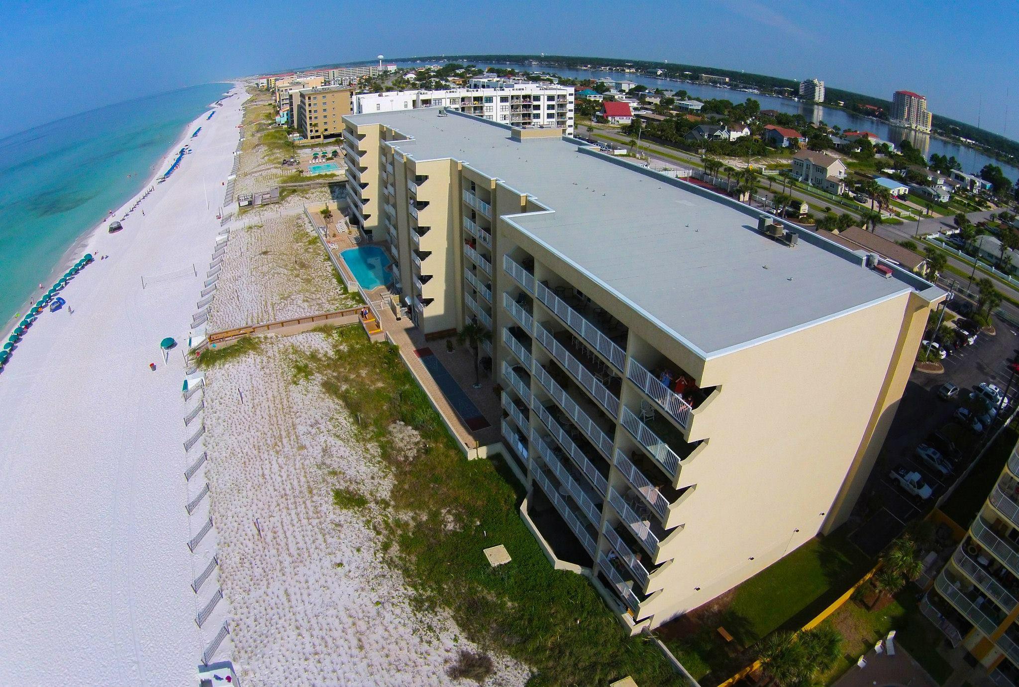 ISLAND ECHO CONDO - Residential