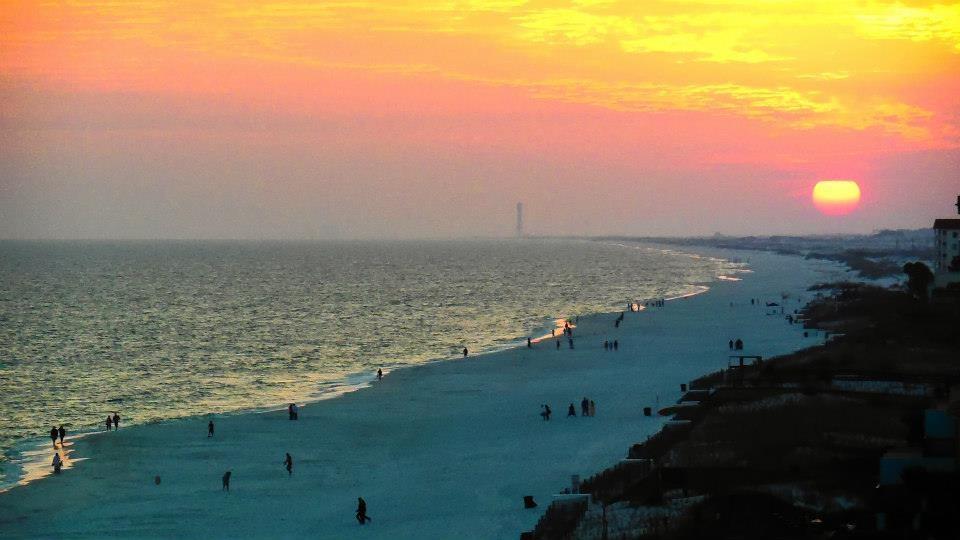 ISLAND ECHO CONDO - Residential